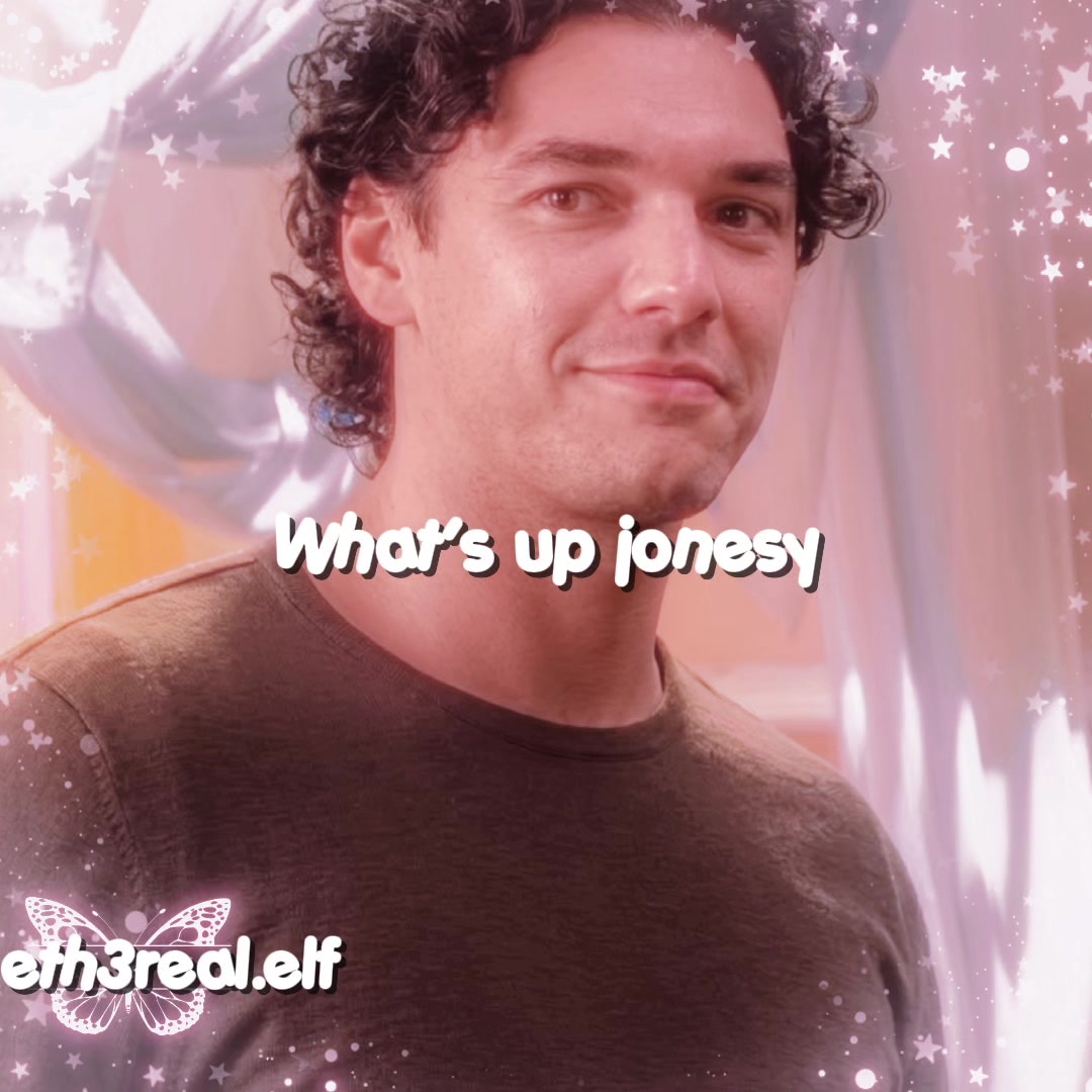 @⋆˚࿔ ashlynnn😙 𝜗𝜚˚⋆