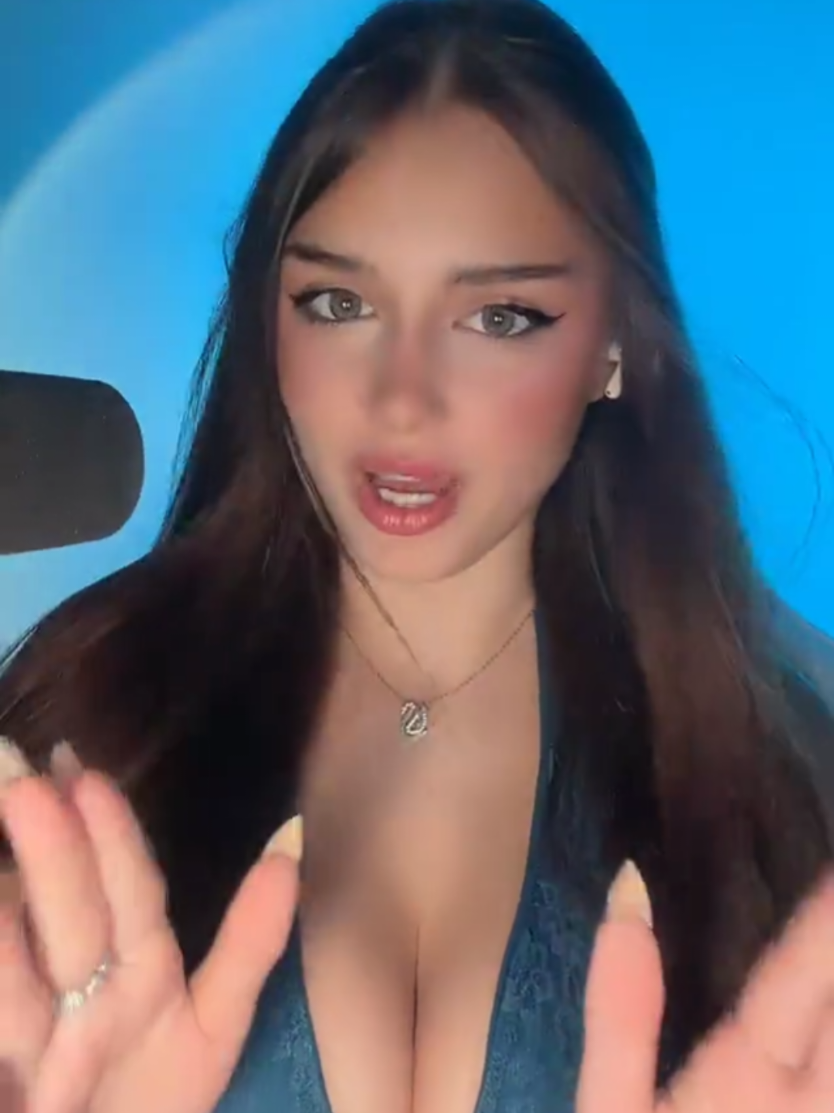 @AnnaWorld🍓