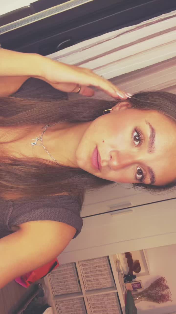 @laretaa