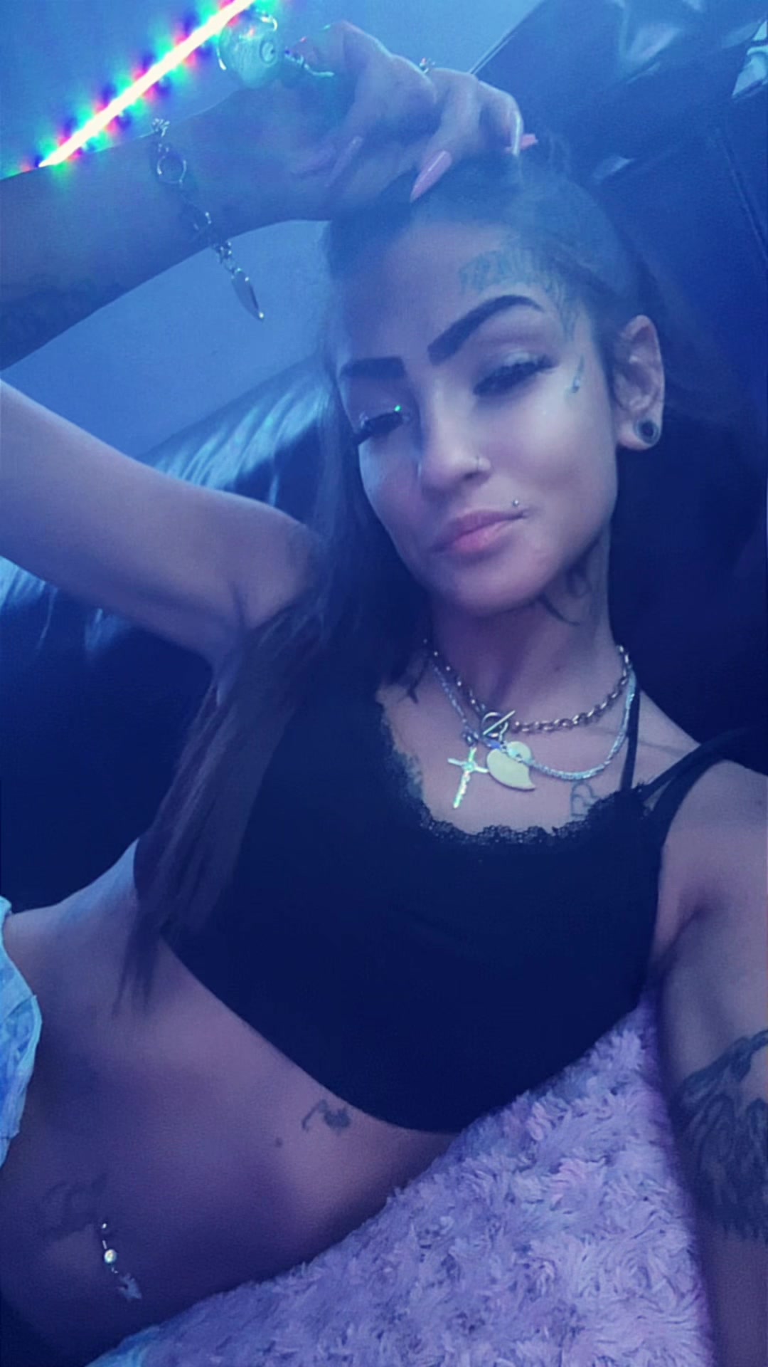 @ZolikaKiaraPetra