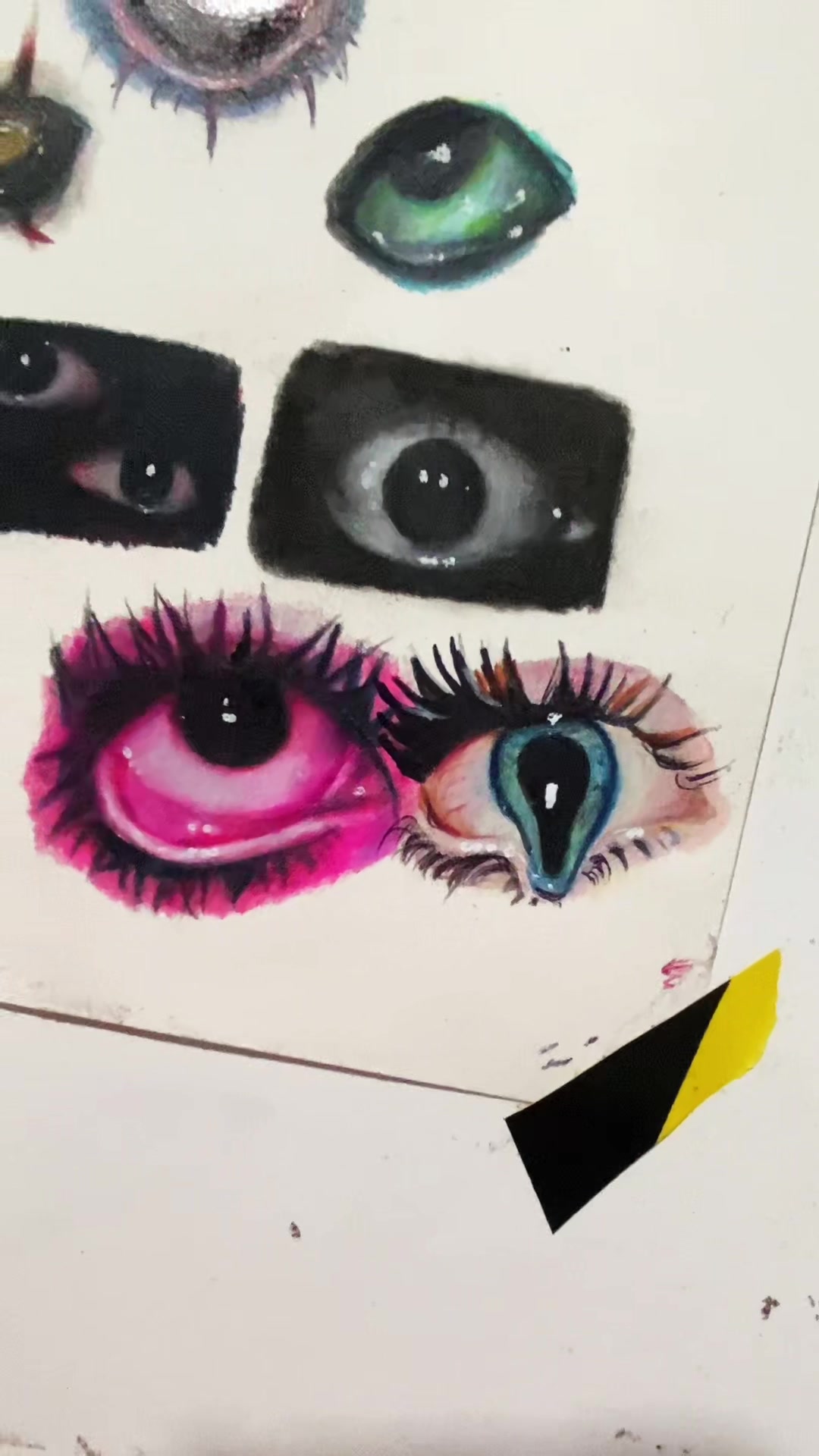 @Monymonsants👩🏻🎨