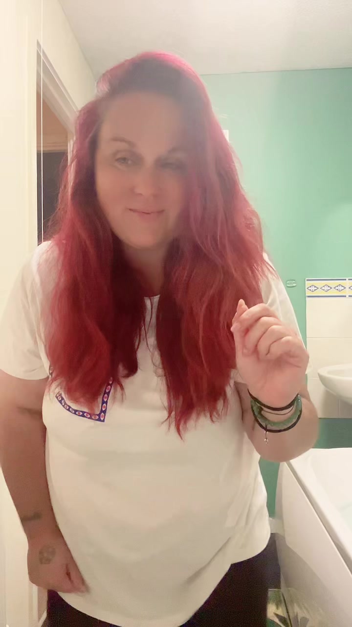 @SarahjustSarah_backup