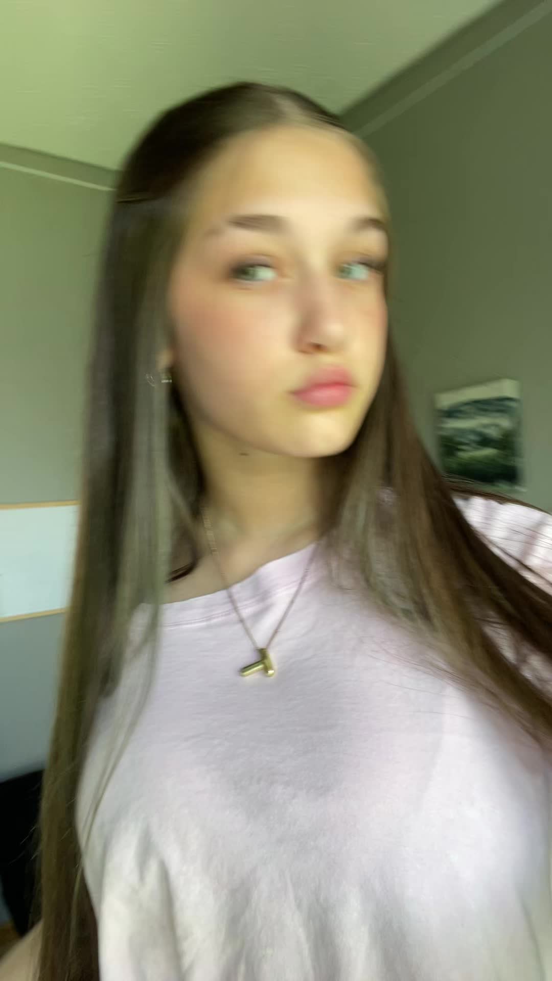 @Tzofia
