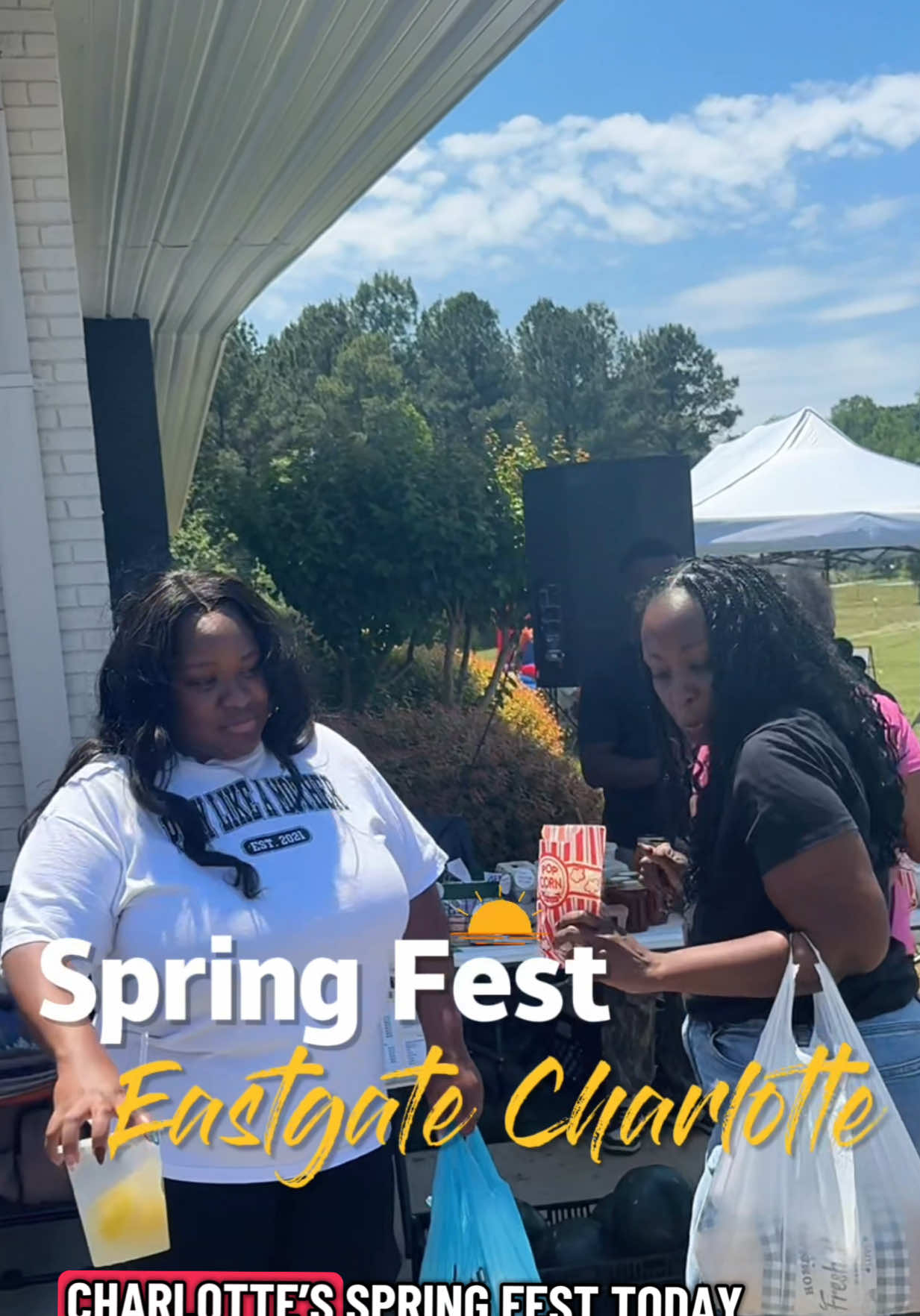 @Victoria| Charlotte Food & Fun