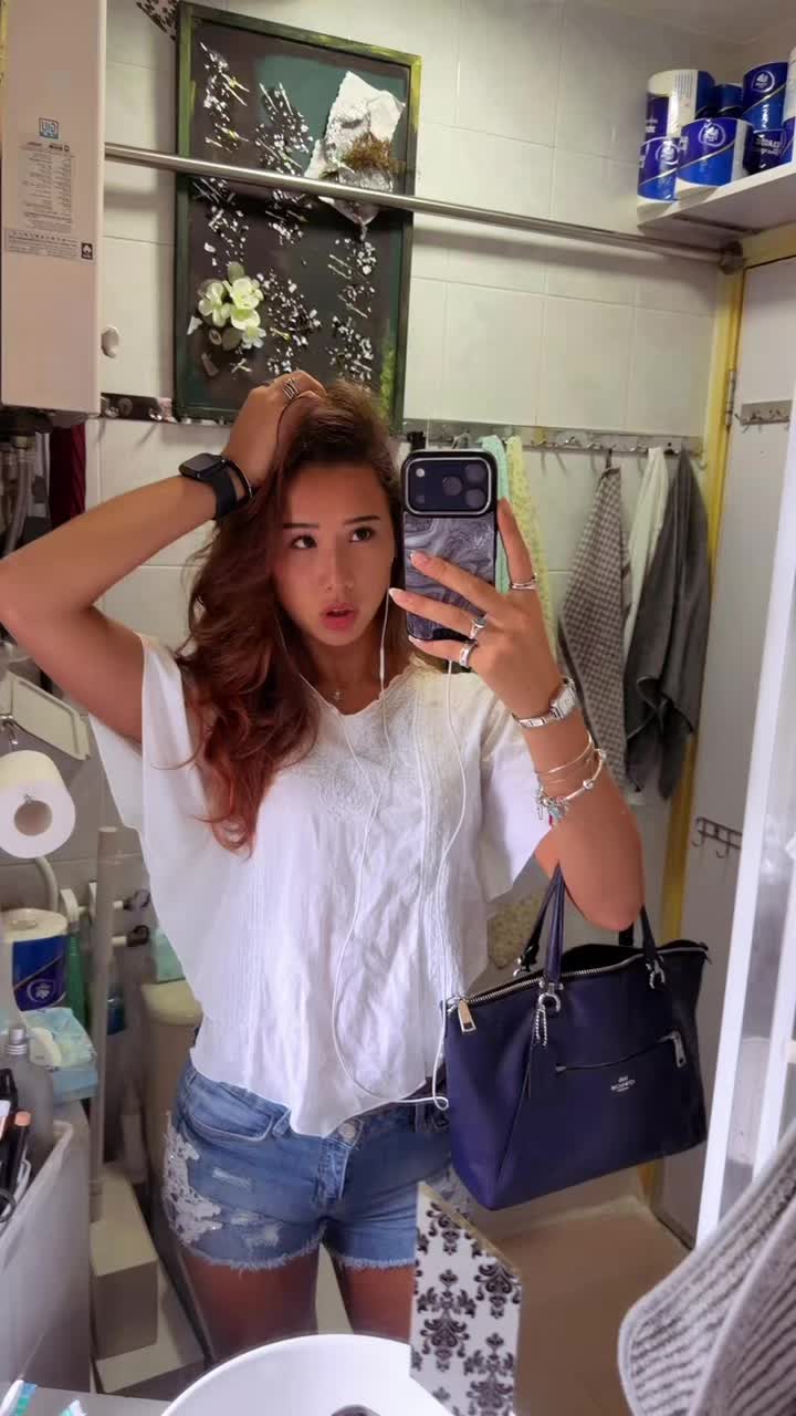 @aureliafr
