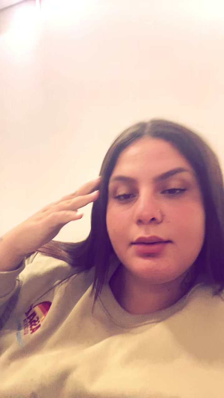 @Loiraa