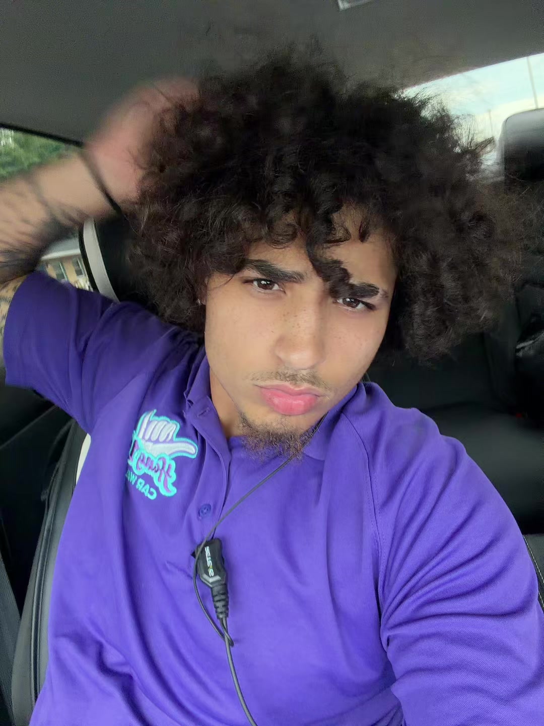 @tizzz