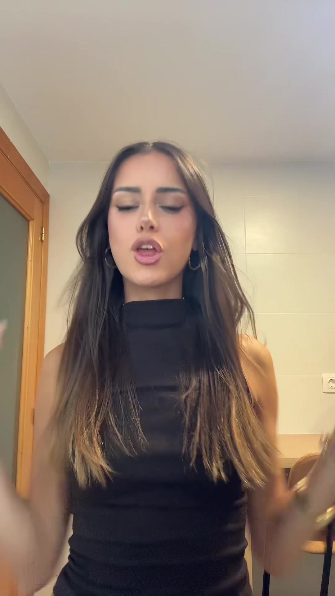 @moni <3