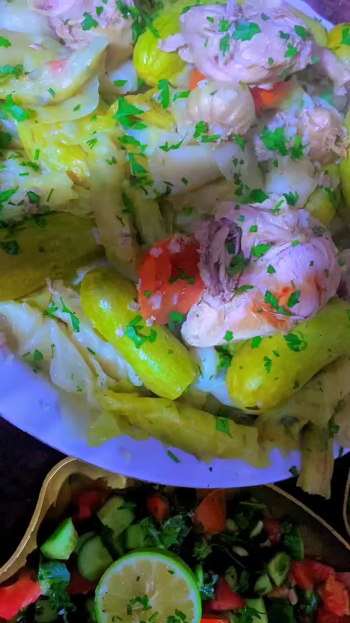 @توته ملتوته🍓☺️✌️
