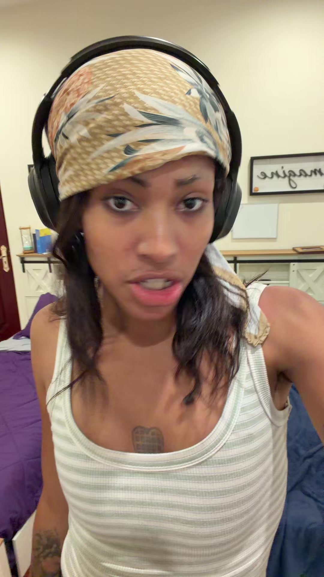 @elliemakesmusicc