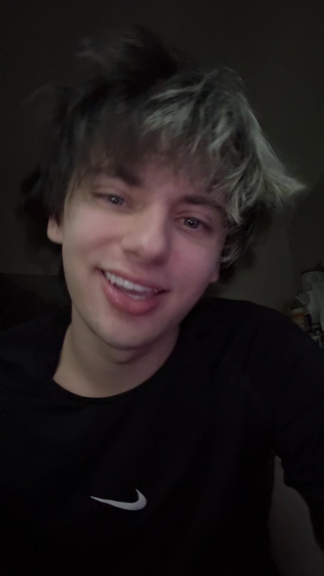 @justlikezaxh
