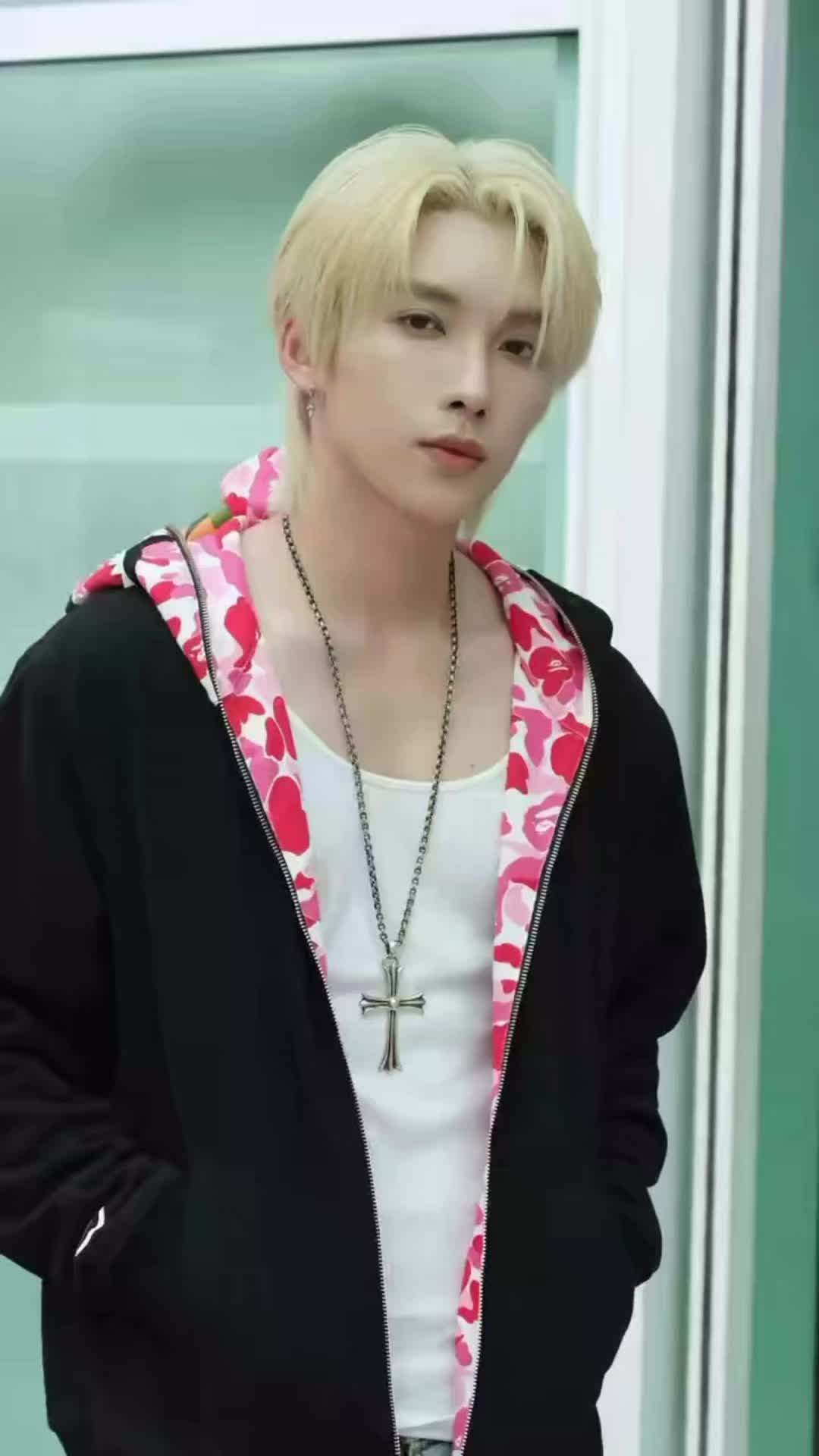 @Momo