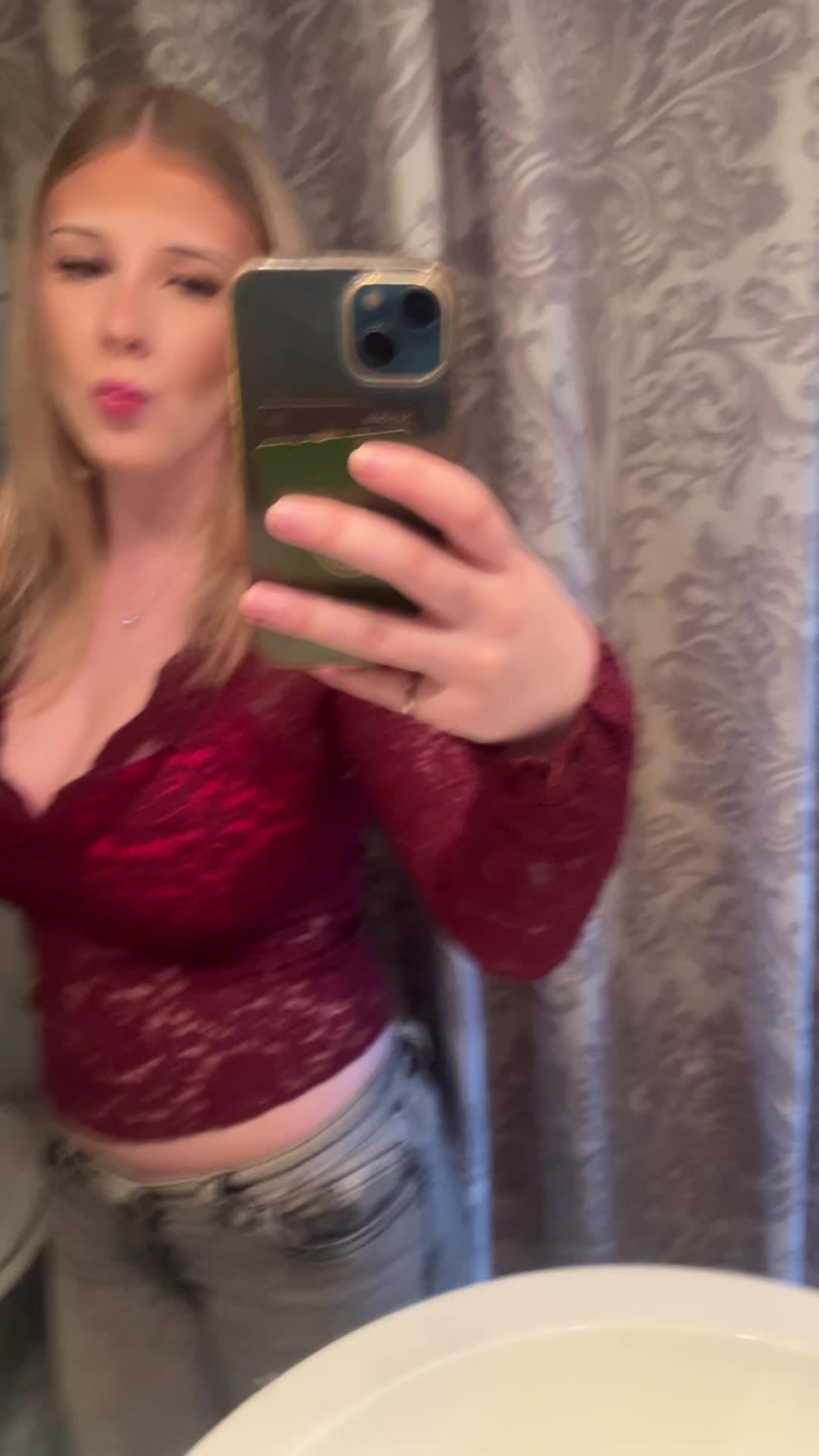 @𝓪𝓰𝓷𝓮𝓼😽