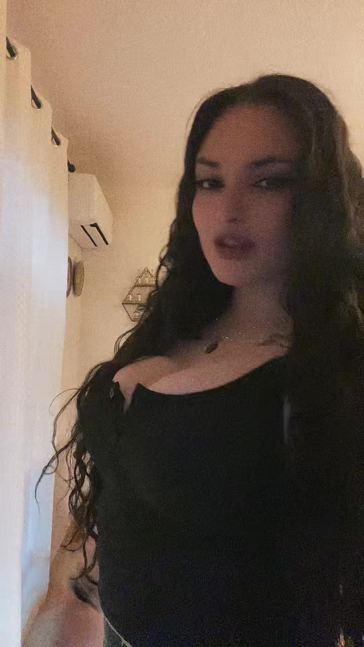 @🦊