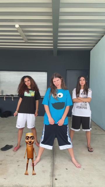 @kaydibrito2