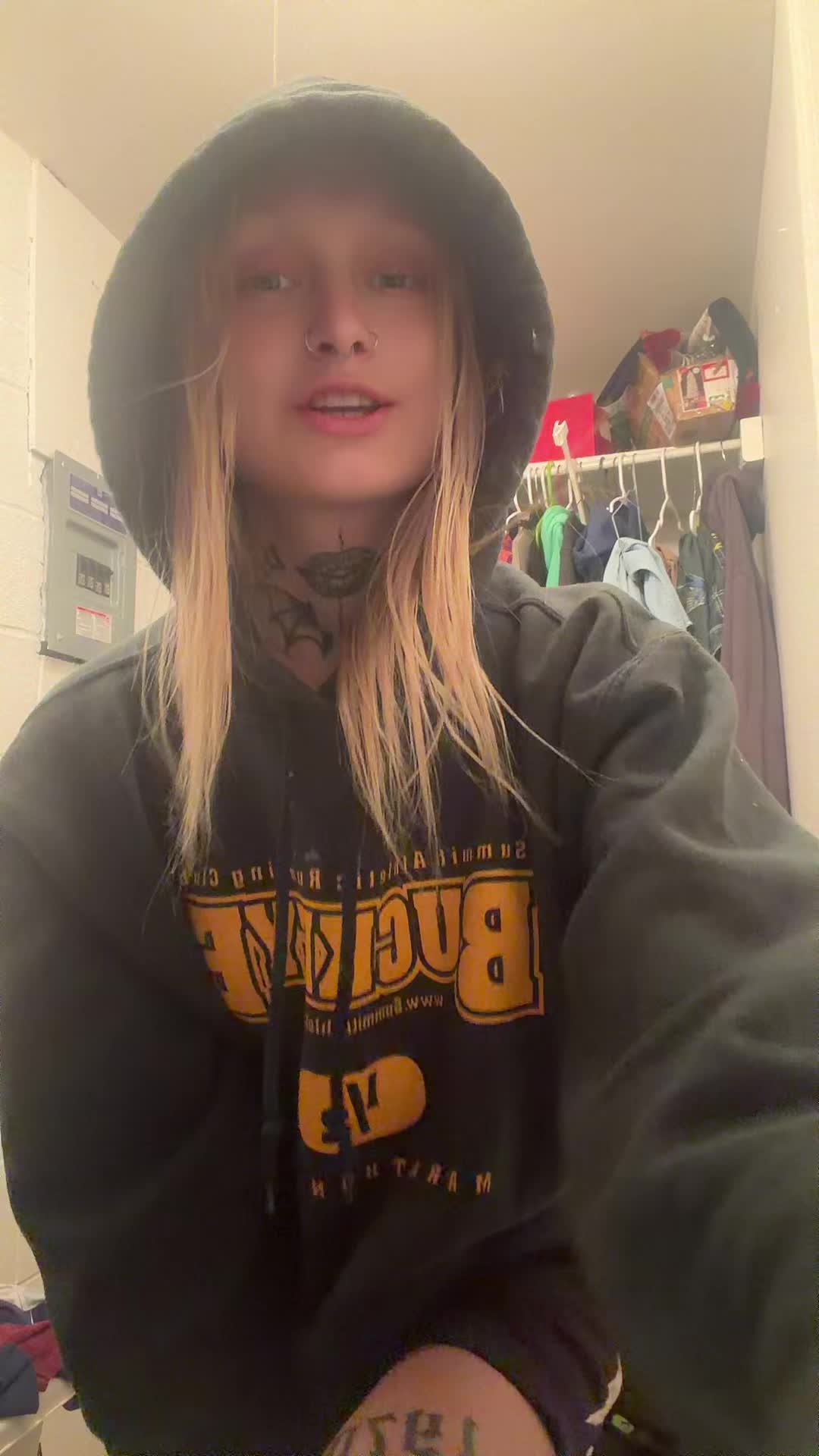 @Gab