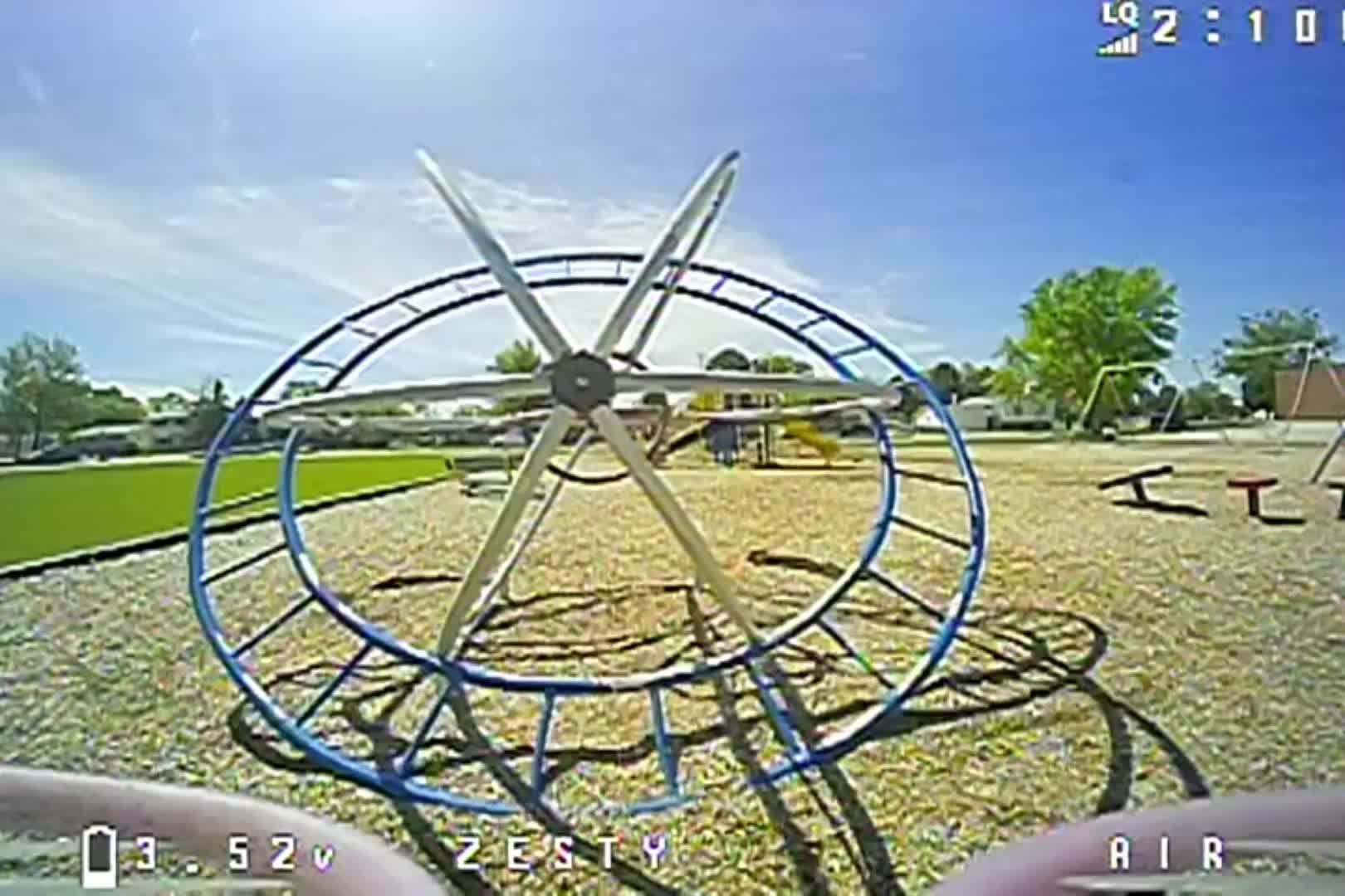 @ZestyFPV  𖣘