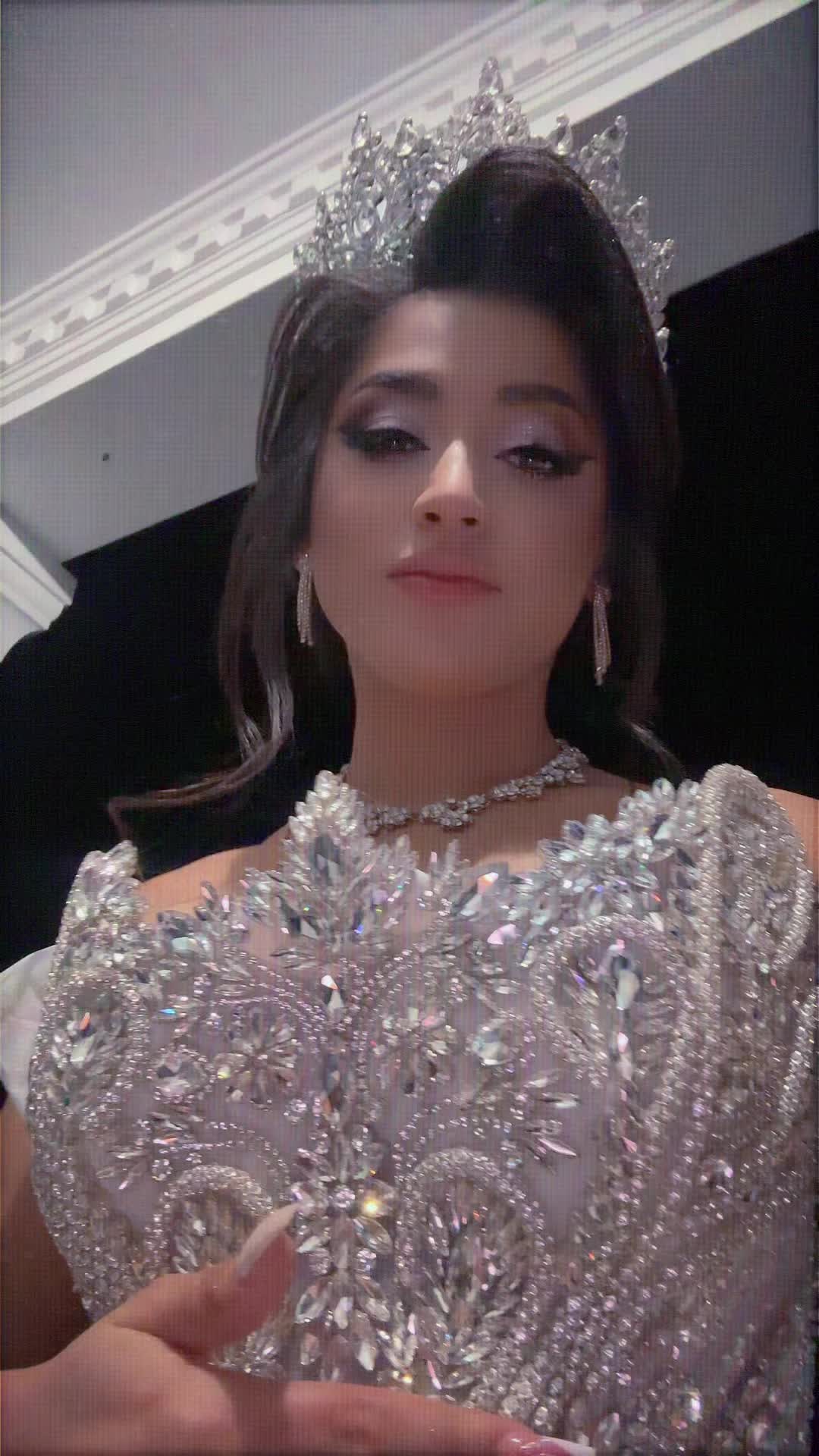 @Carmen Officyall 💎