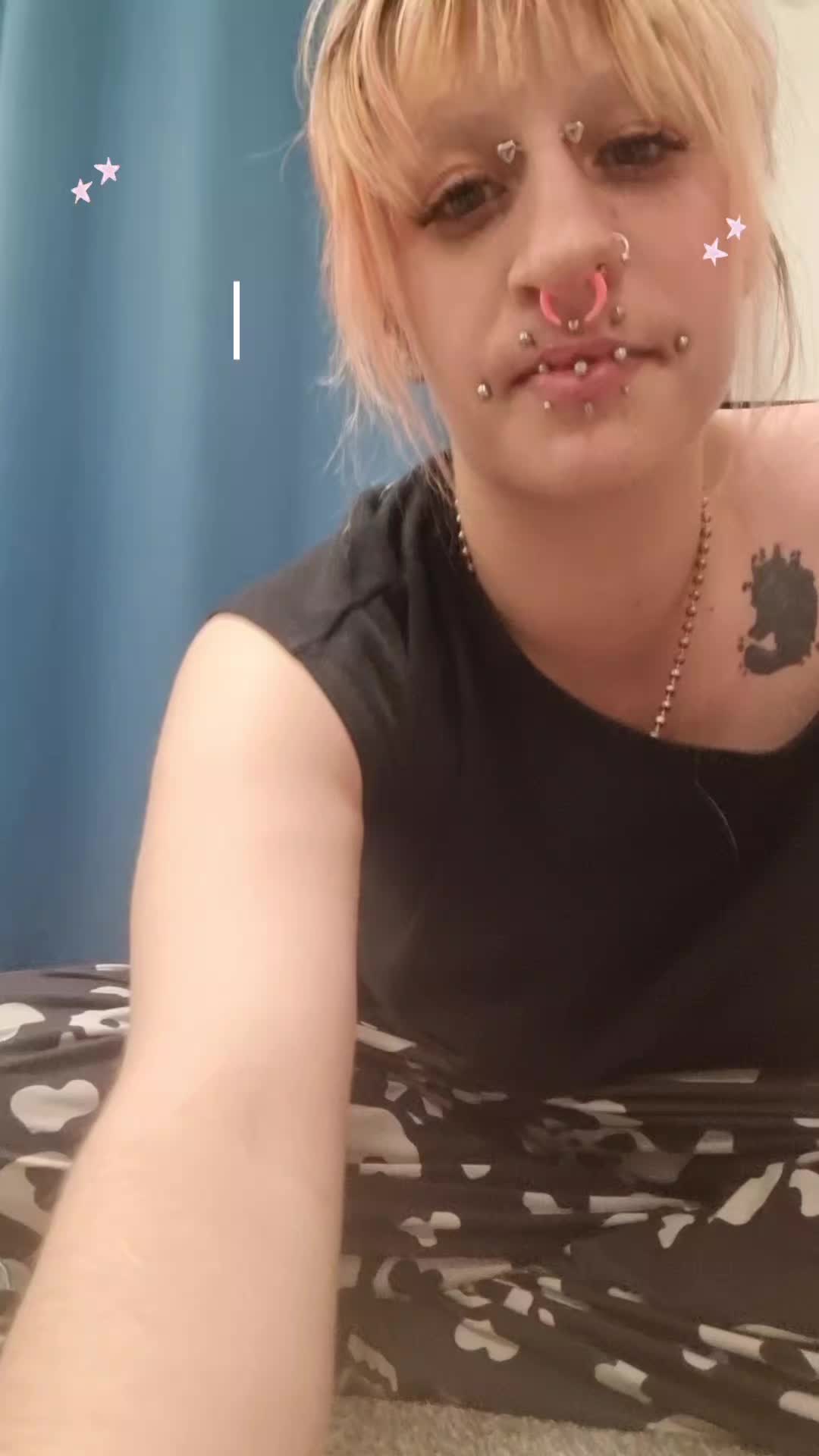 @adni-small streamer