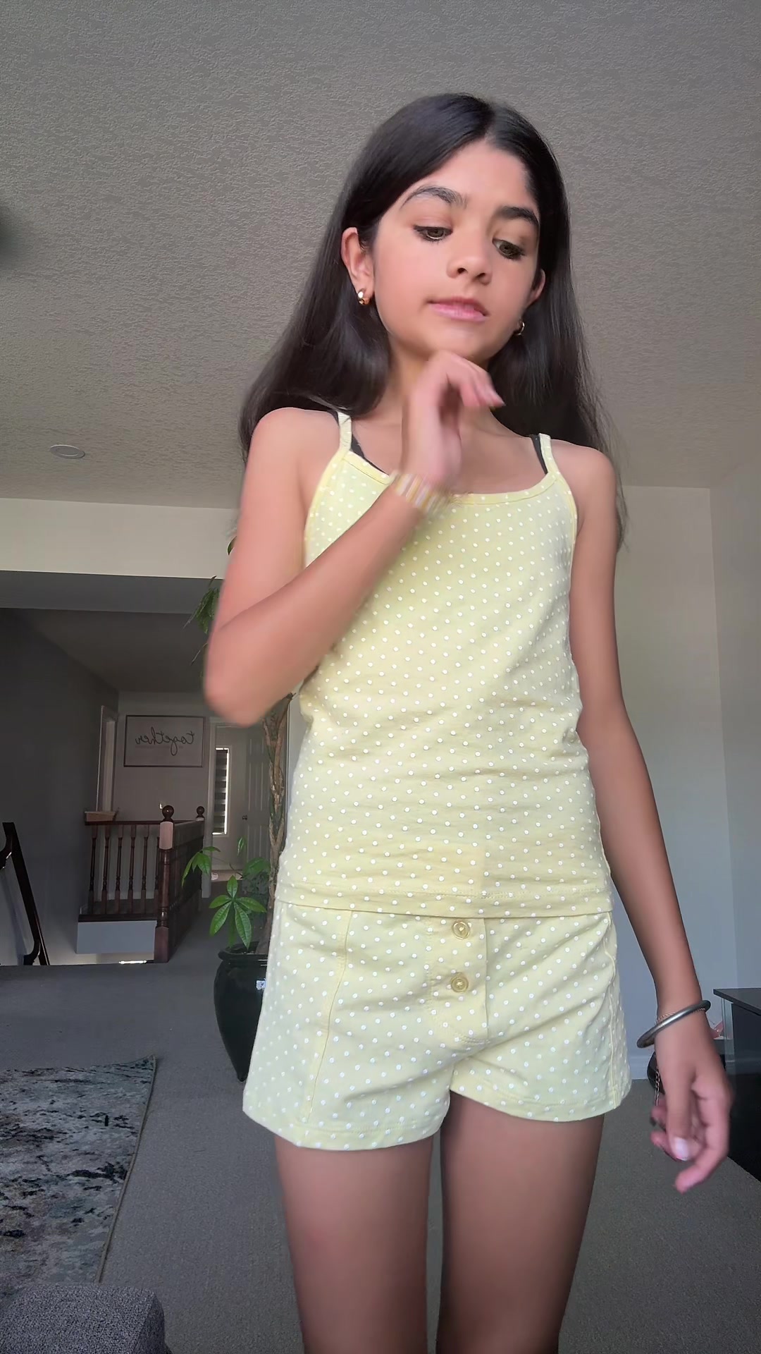 @Shananabanana6777🏐🎱🍒