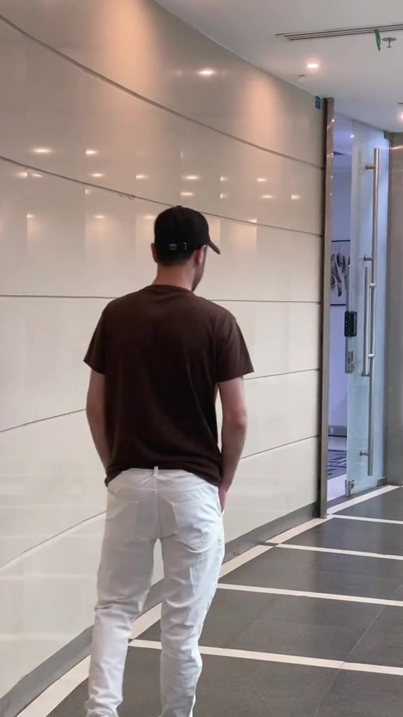 @𝗔𝗞♛.