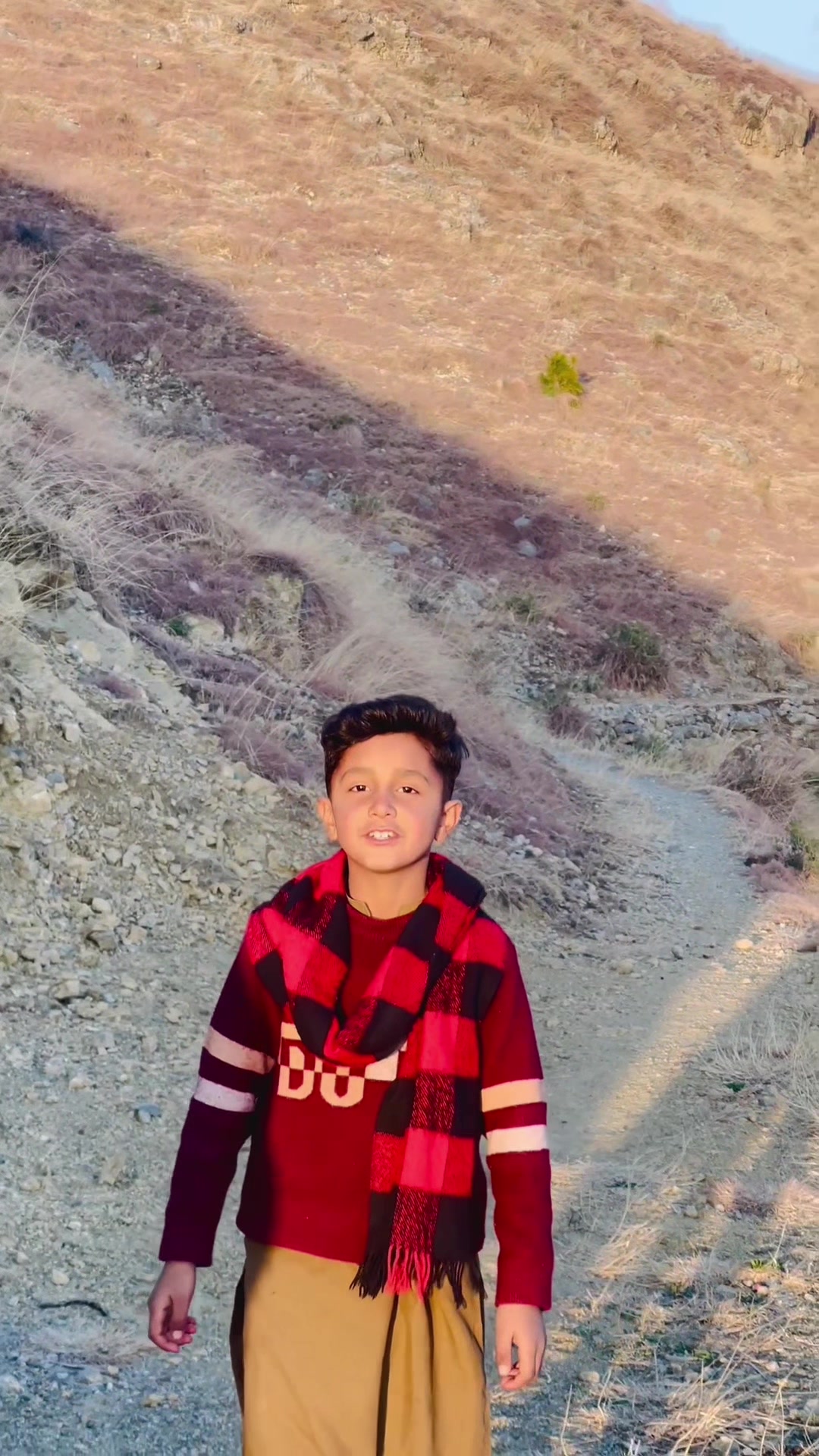 @𝐓𝐎𝐎𝐑 𝐏𝐨𝐞𝐭𝐫𝐲𝆺𝅥⃝🍁