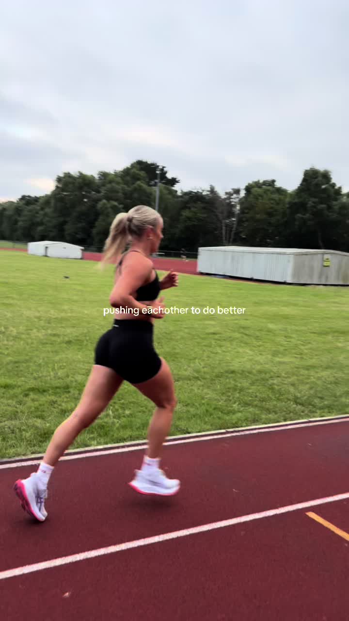 @ABI & AMY | FITNESS ⚡️