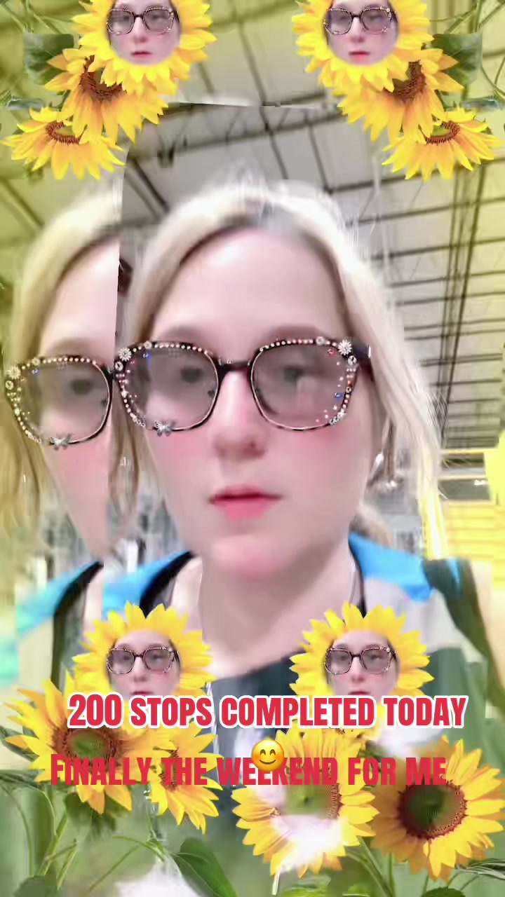 @LifeIsSoVeryBeautiful