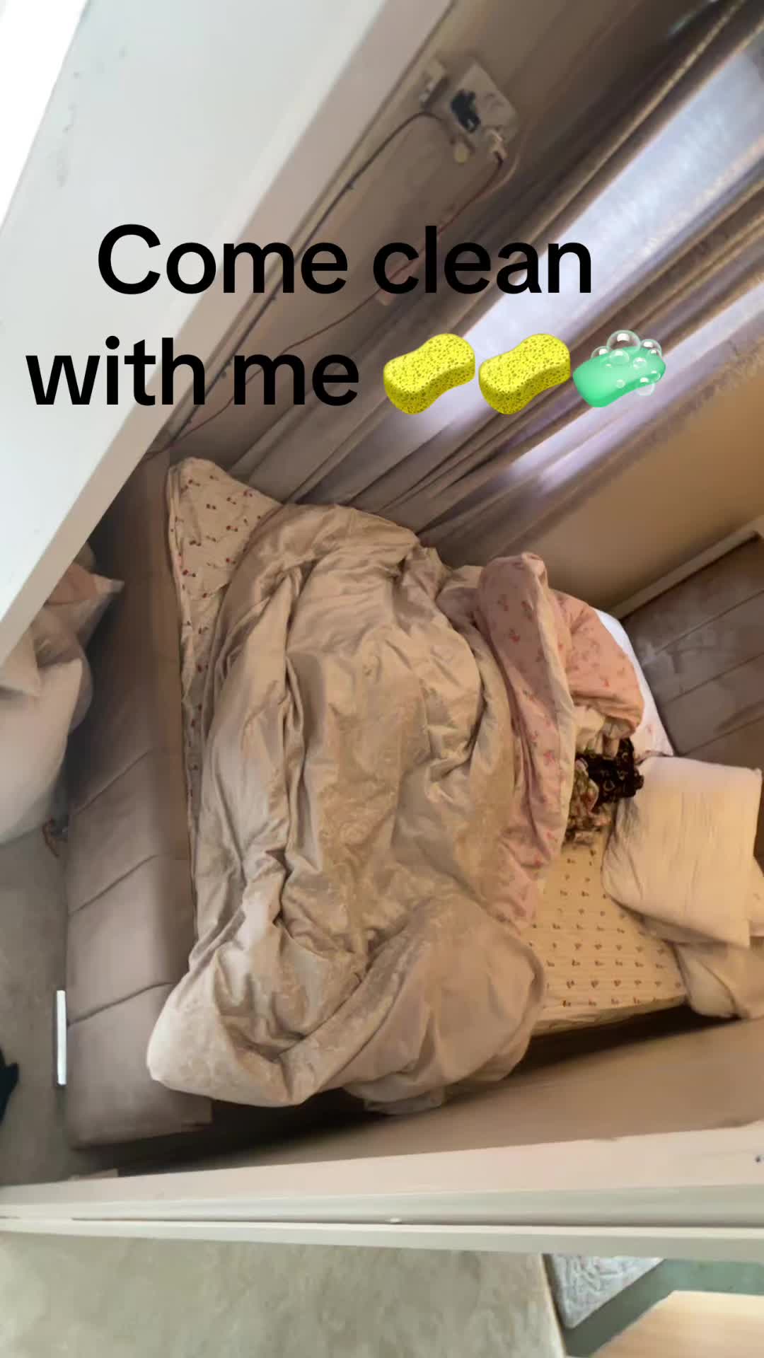 @Destinie