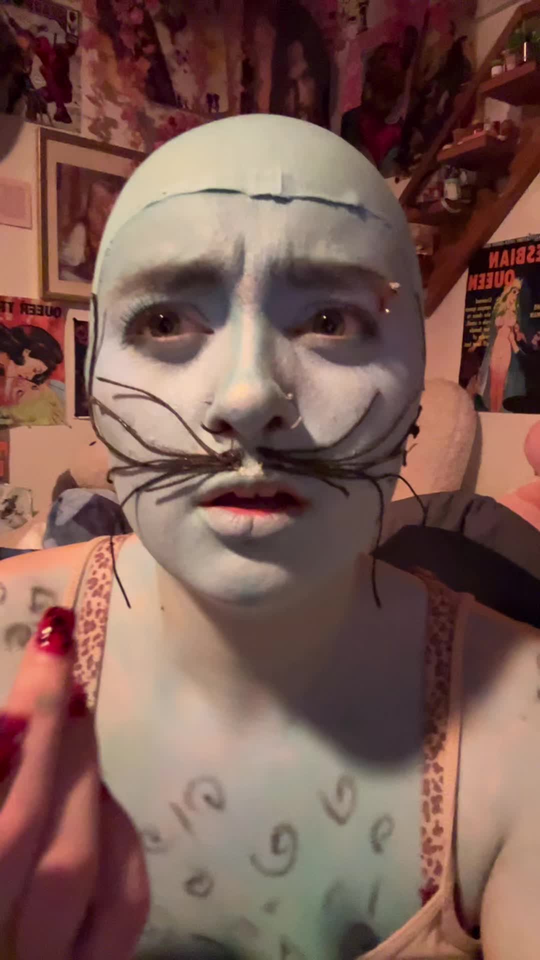 @X