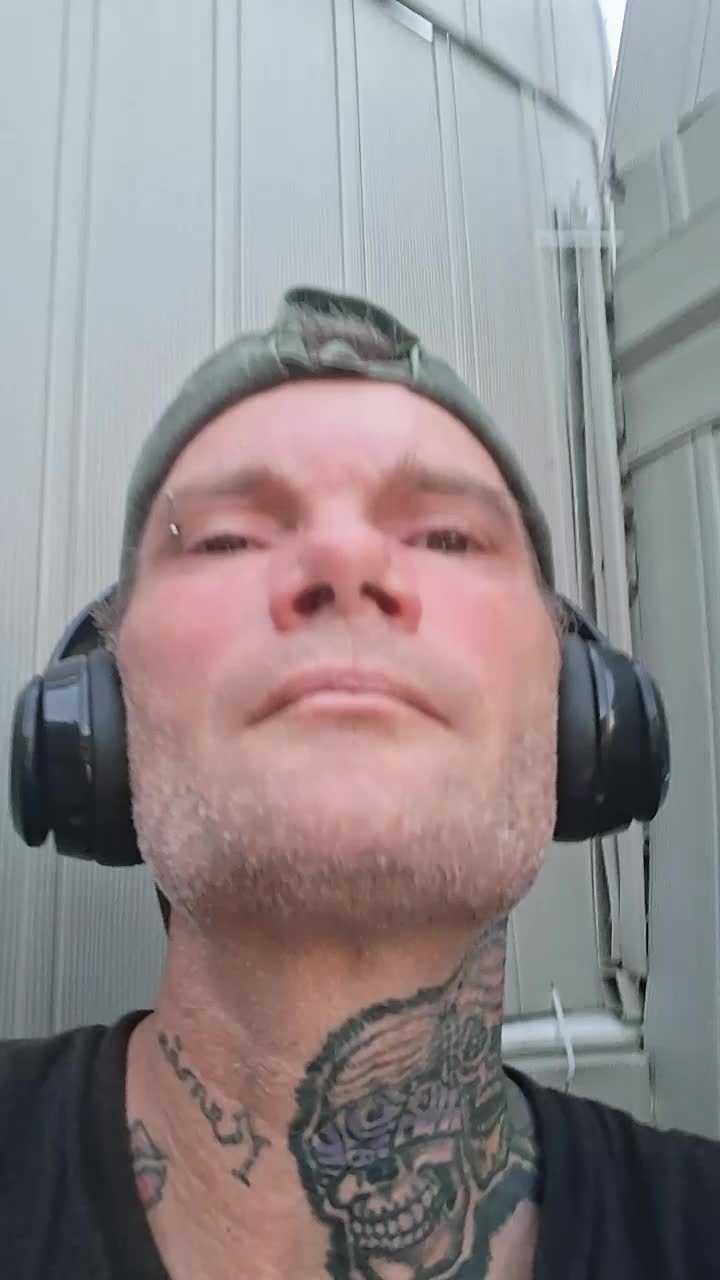 @Mr.KingDuet79