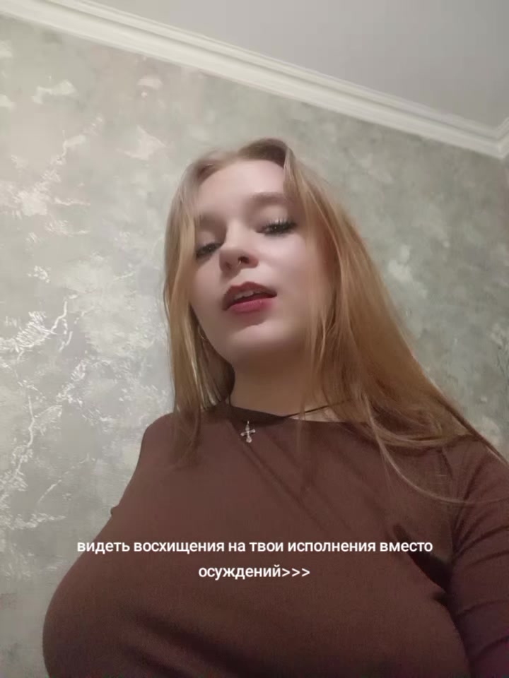 @🦊