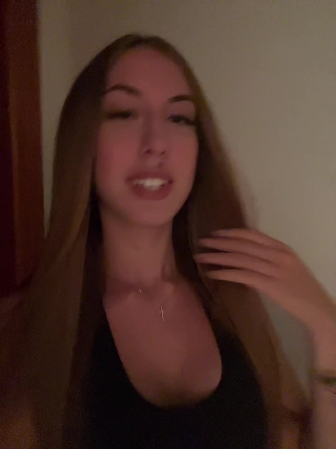 @𝒜𝒾𝓂𝒾𝓁𝒾𝒶
