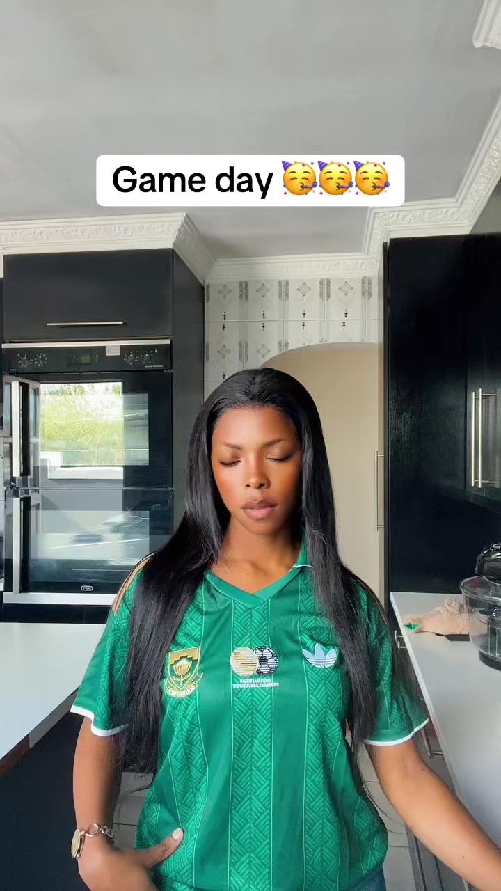 @Unathi Konza🍀