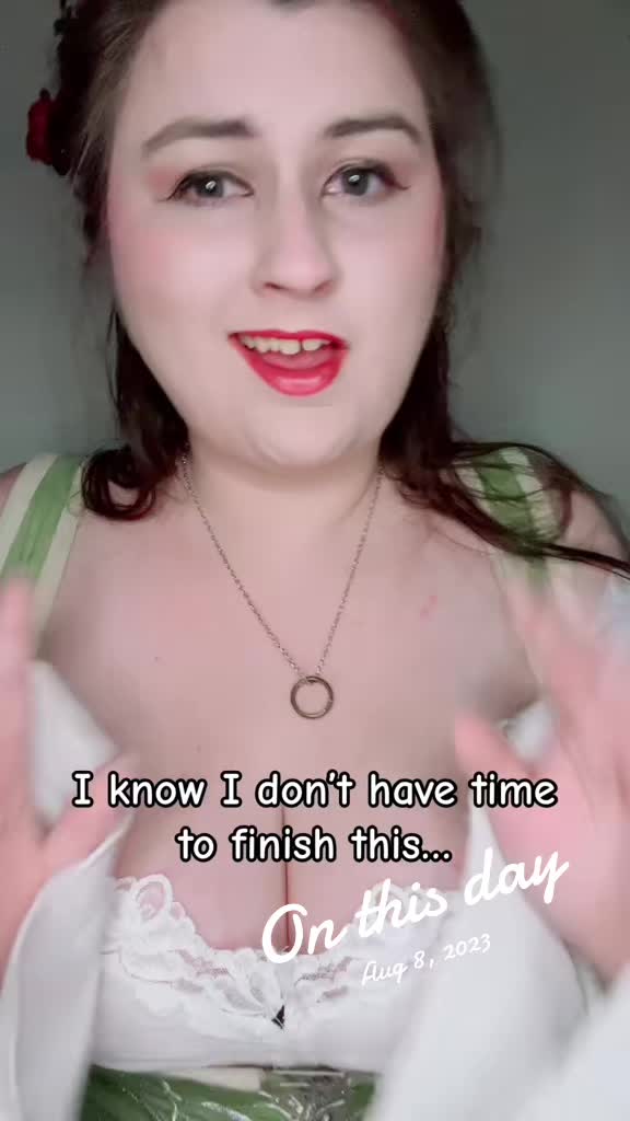 @Eliza Wood