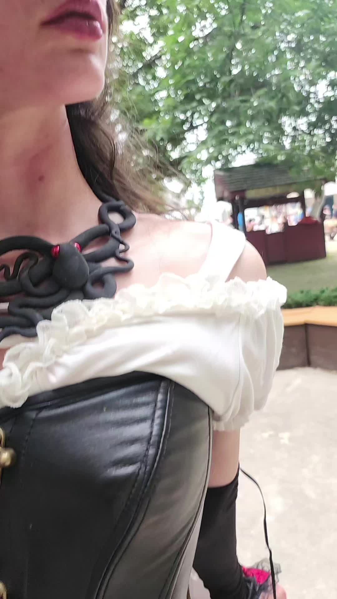 @DatCosplayDoe