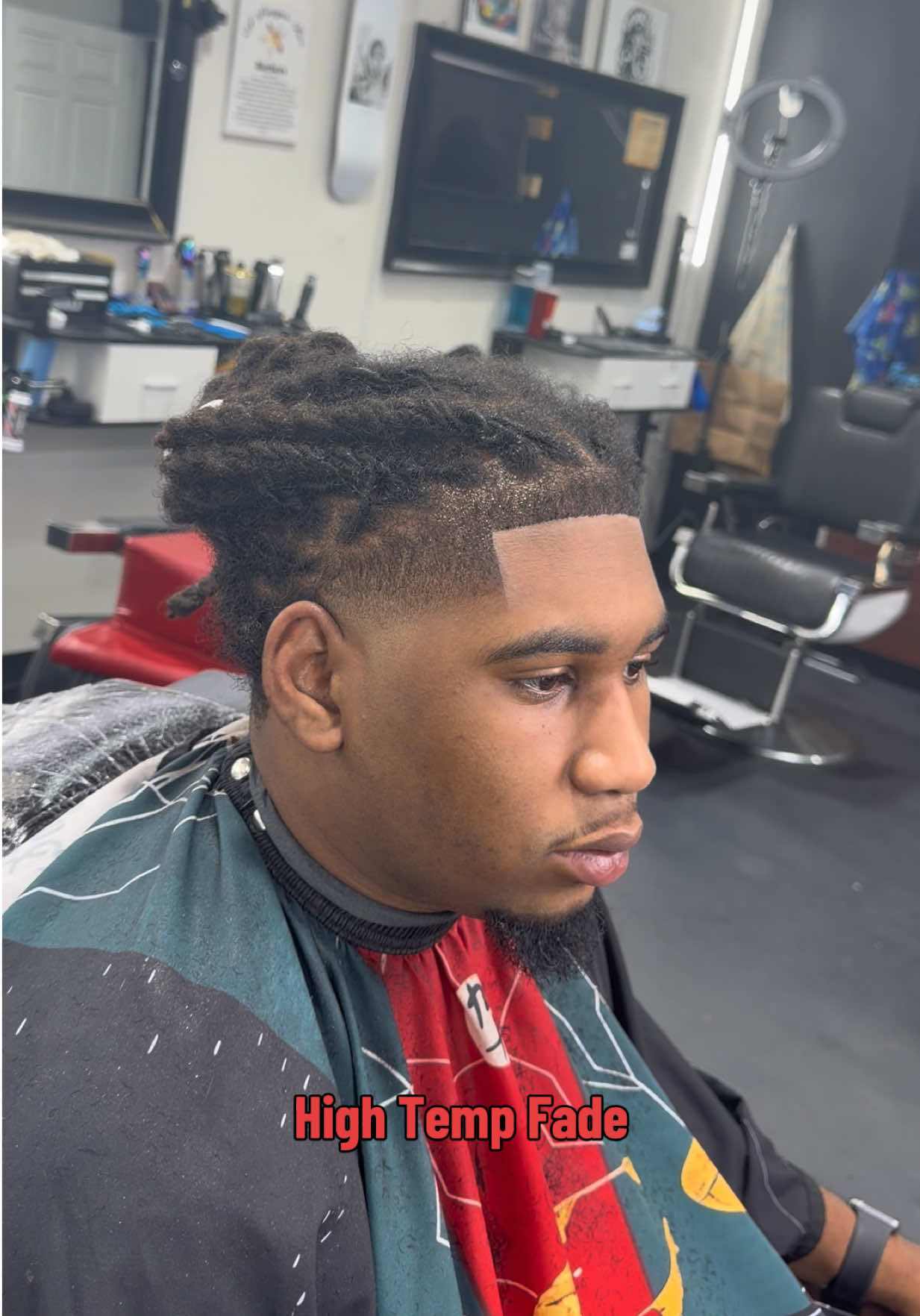 @VEL CUTZ