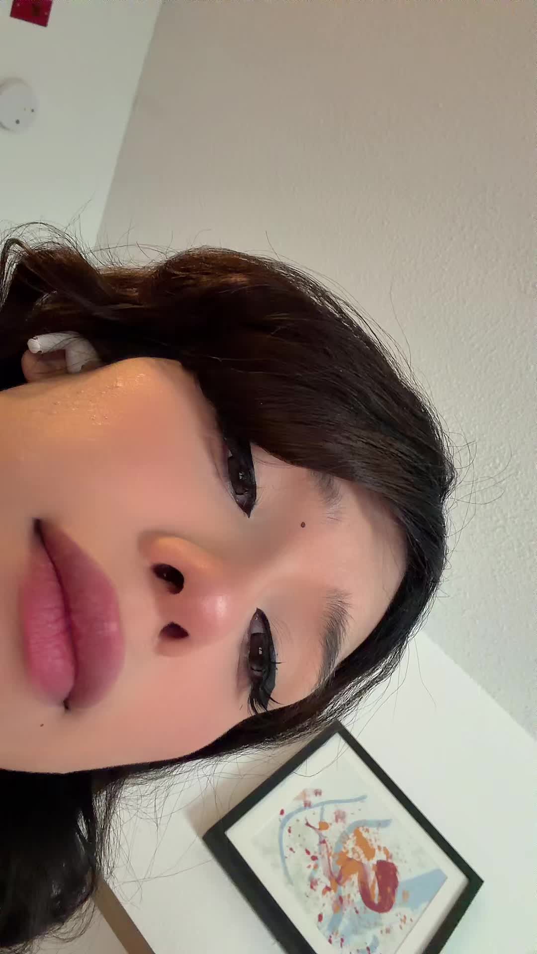 @(:̲̅:̲̅:̲̅[̲̅:♡:]̲̅:̲̅:̲̅:̲̅)
