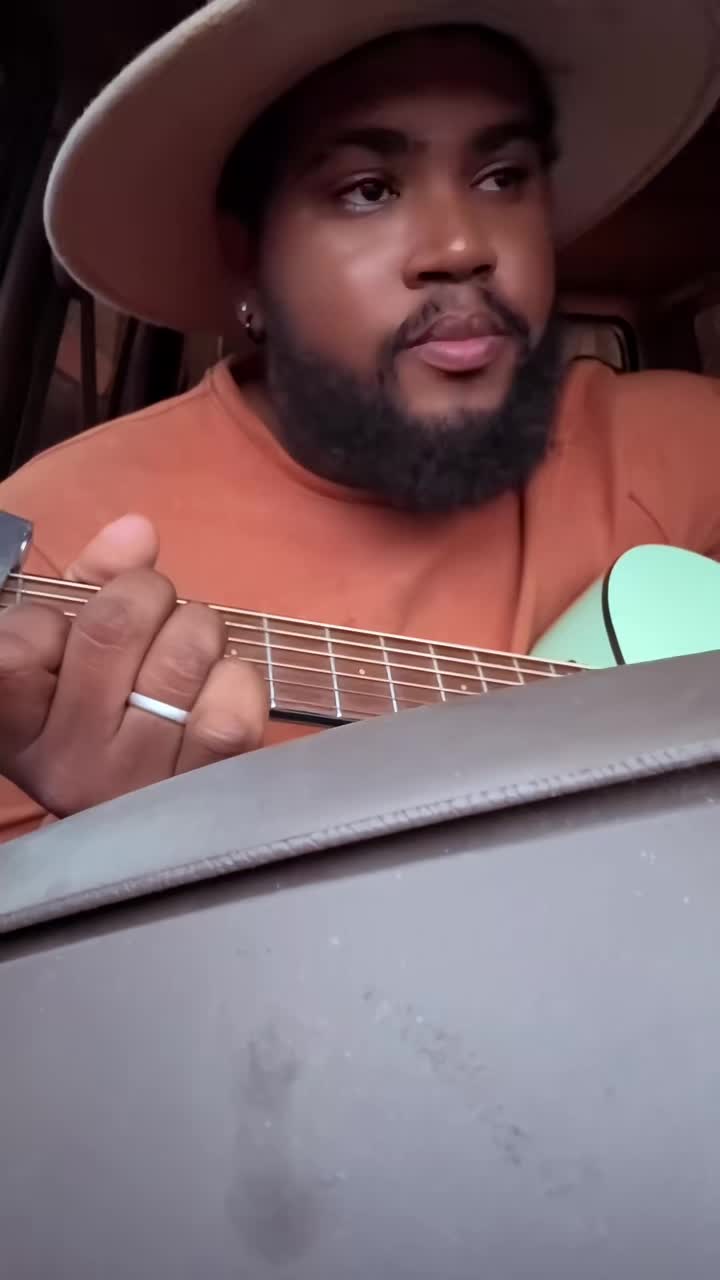 @Tucoshita00