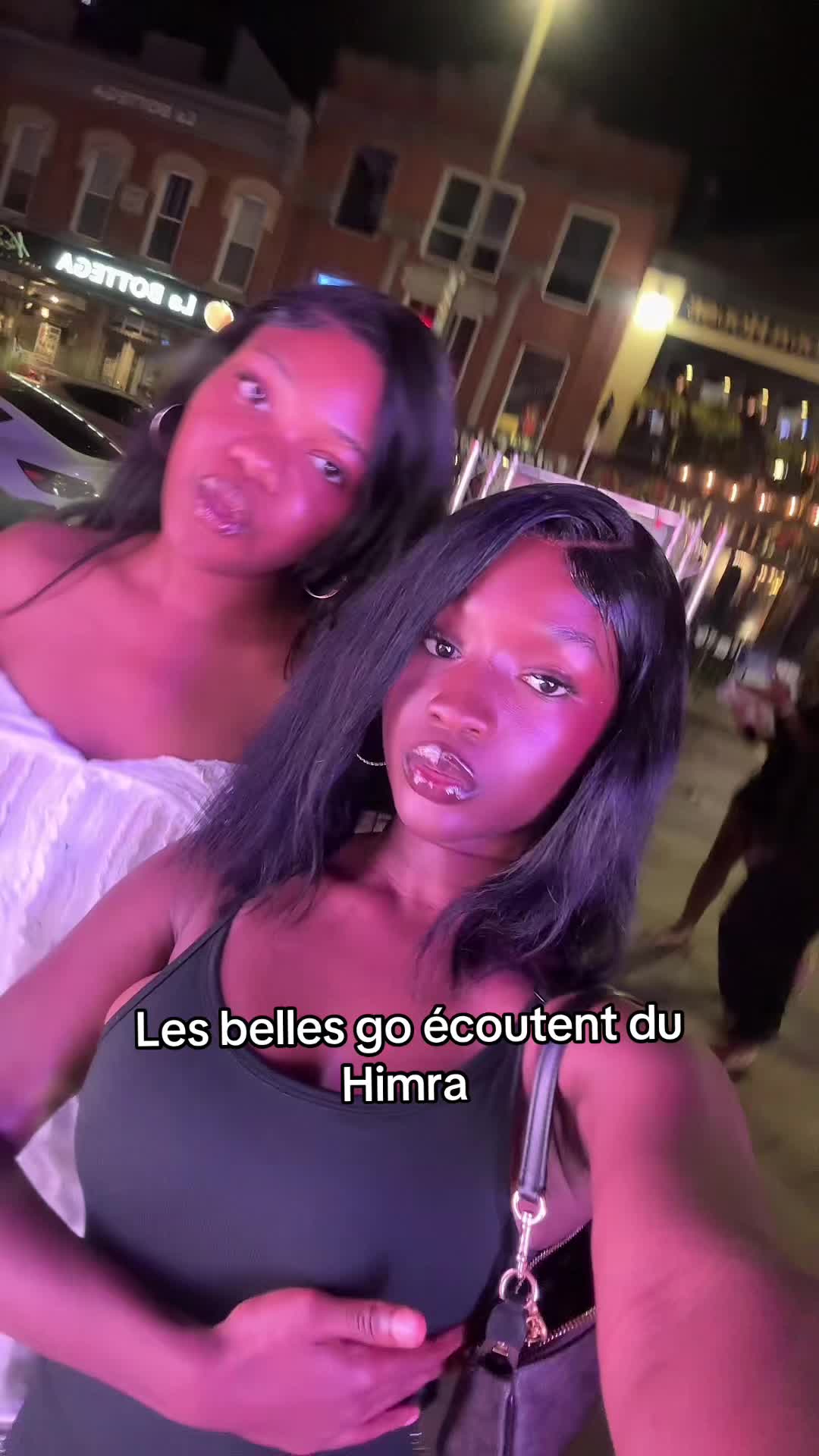 @Malouu