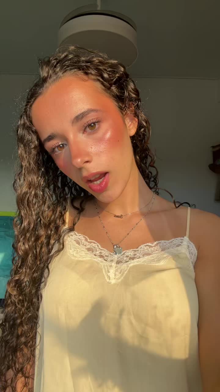 @chachipistachi__