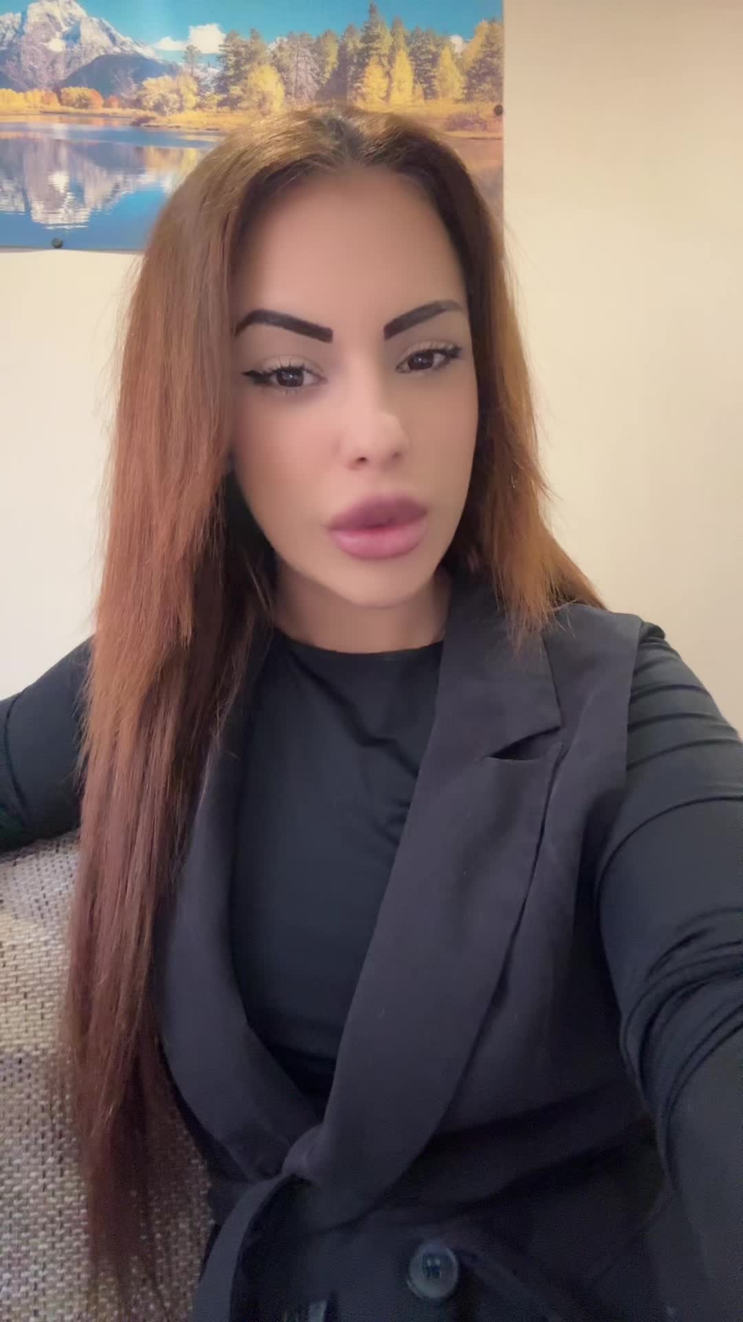 @_patrisiq_