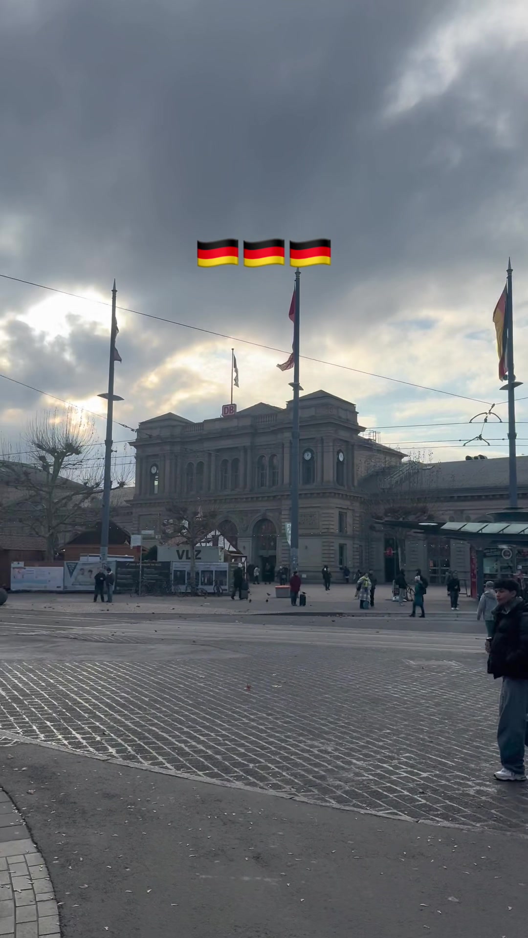 @German Reality 🇵🇰🇩🇪♥️