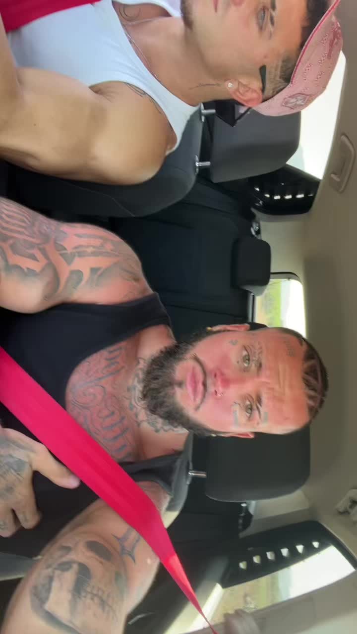 @Ñicofenoy