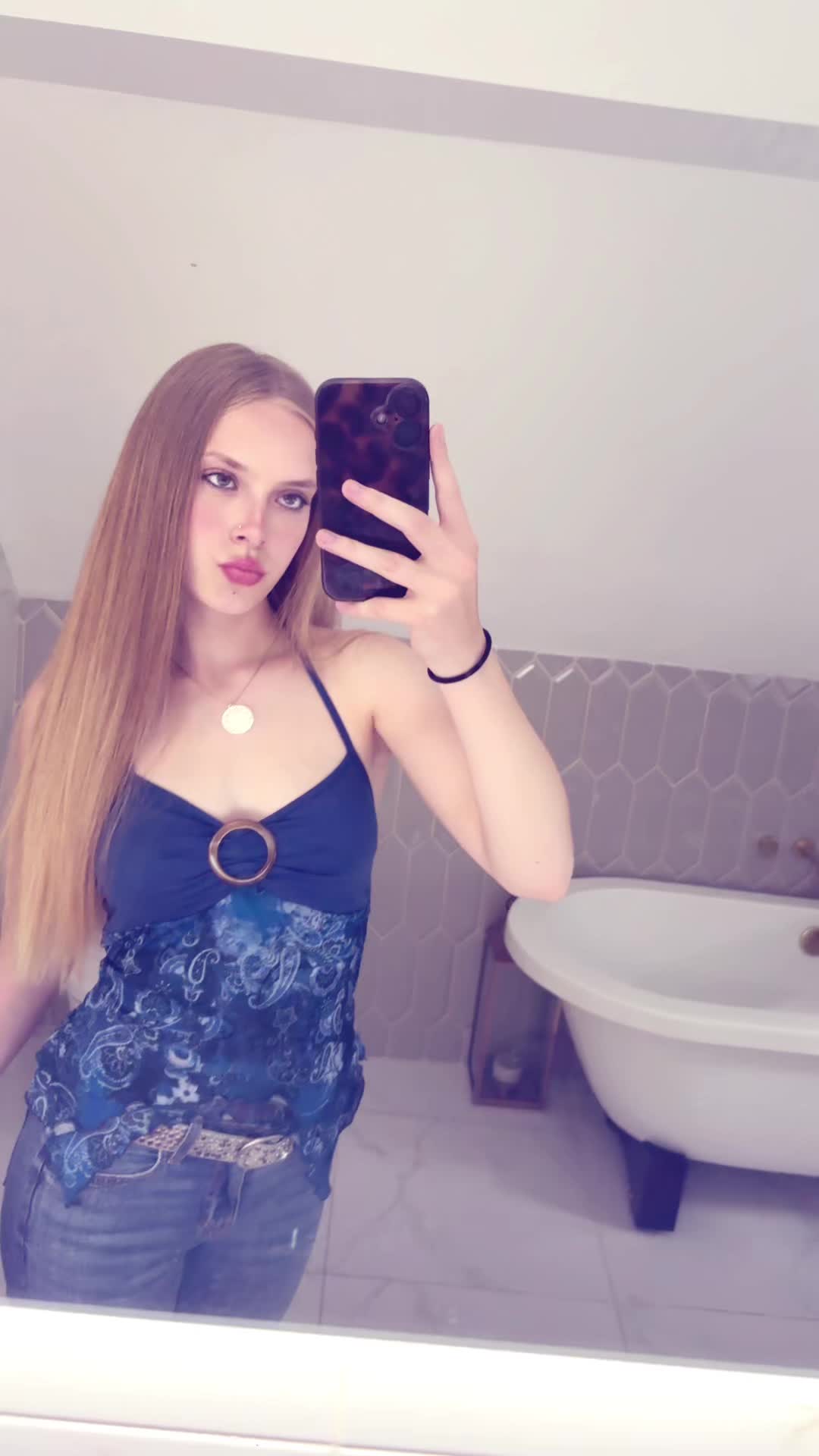 @✧₊⁺⋆.˚