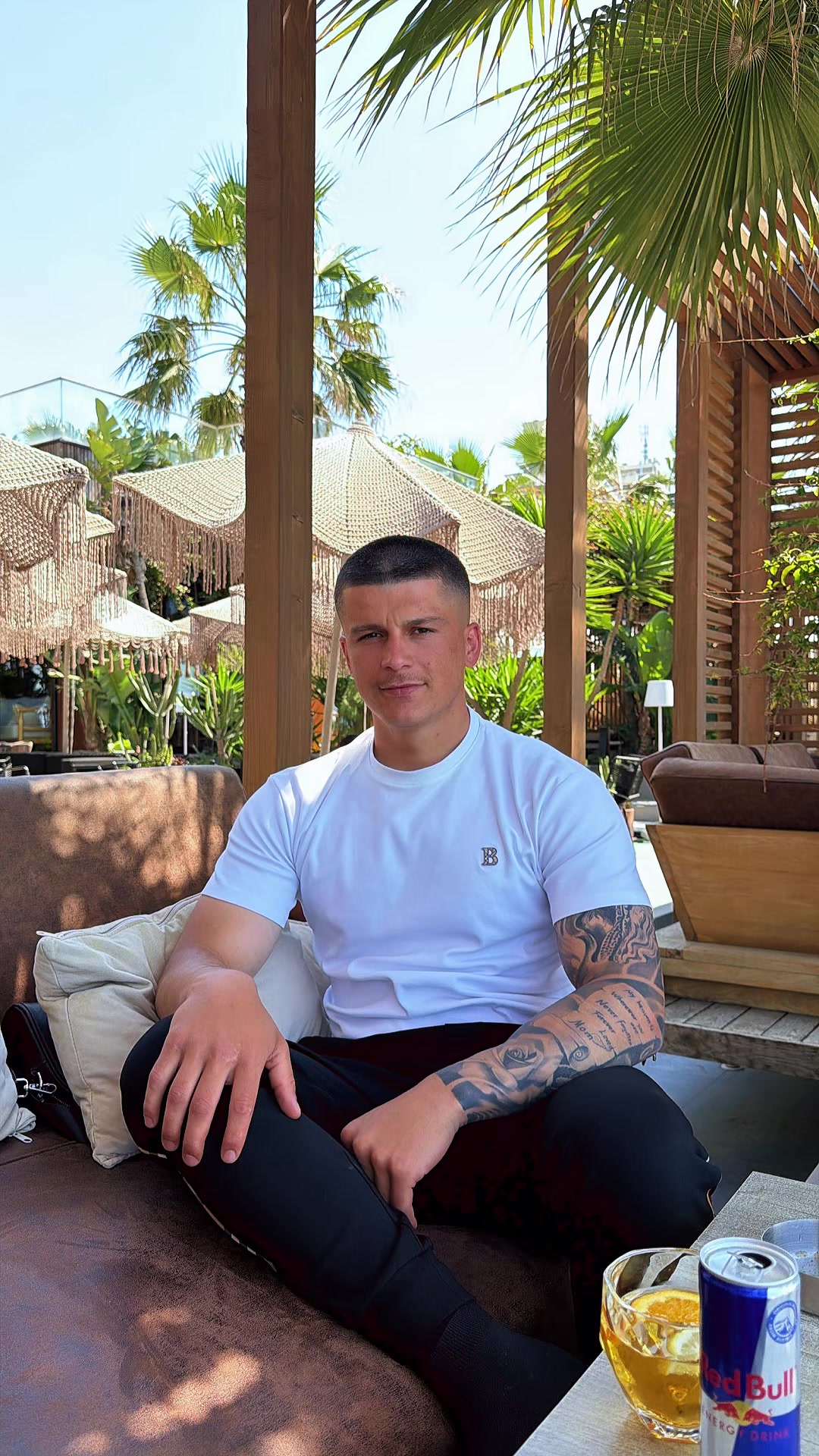 @Tani🇦🇱