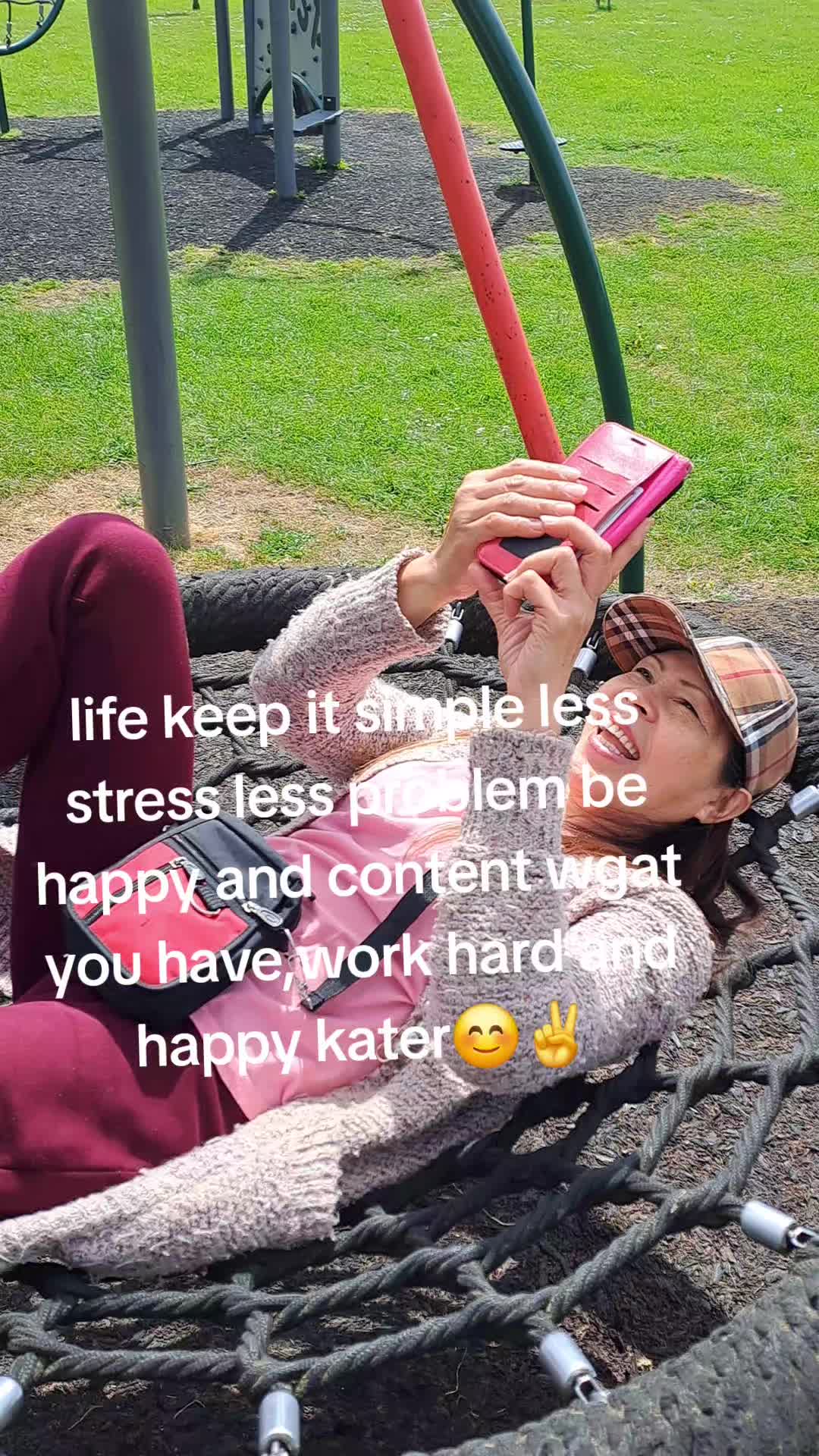 @lolagrams_05