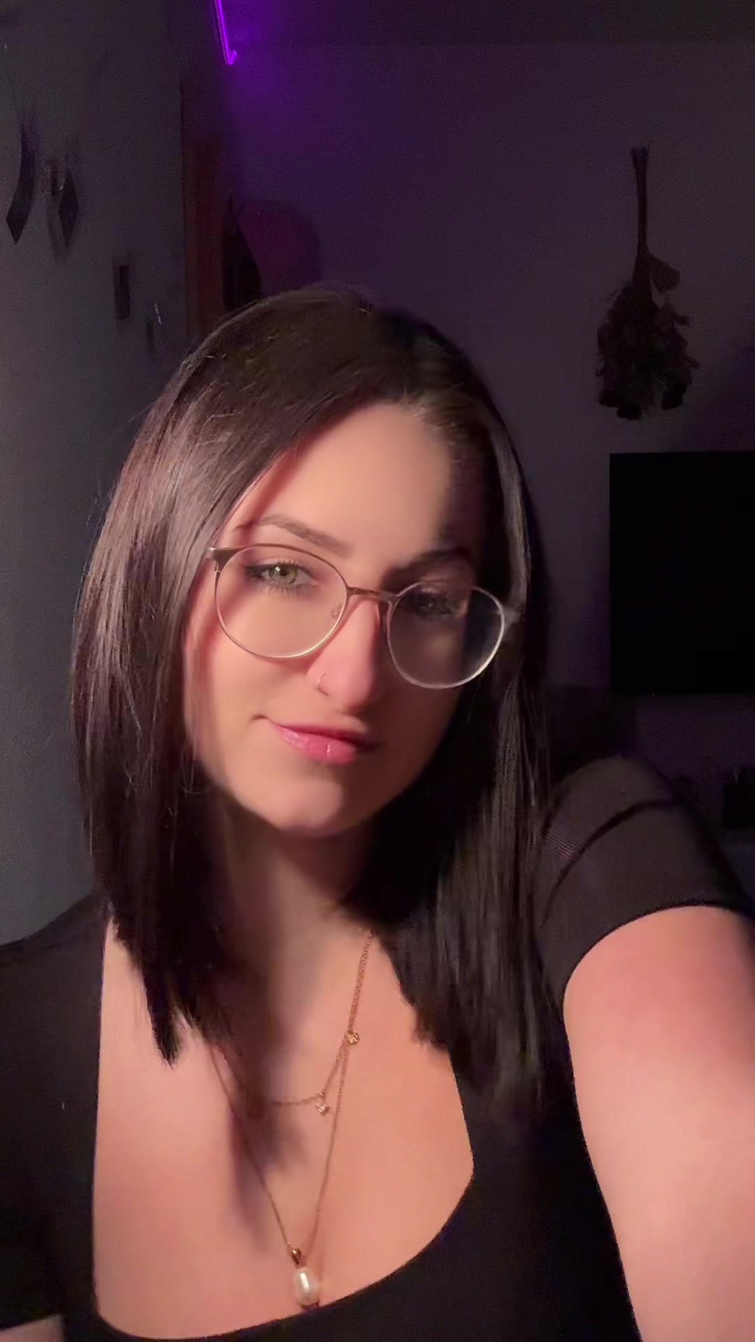 @Corinna🖤