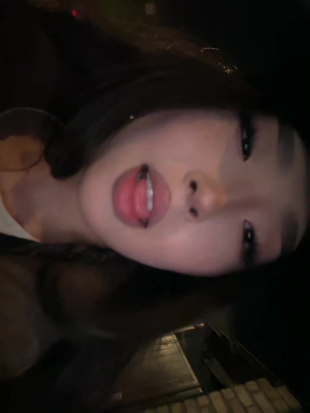 @mqlikq