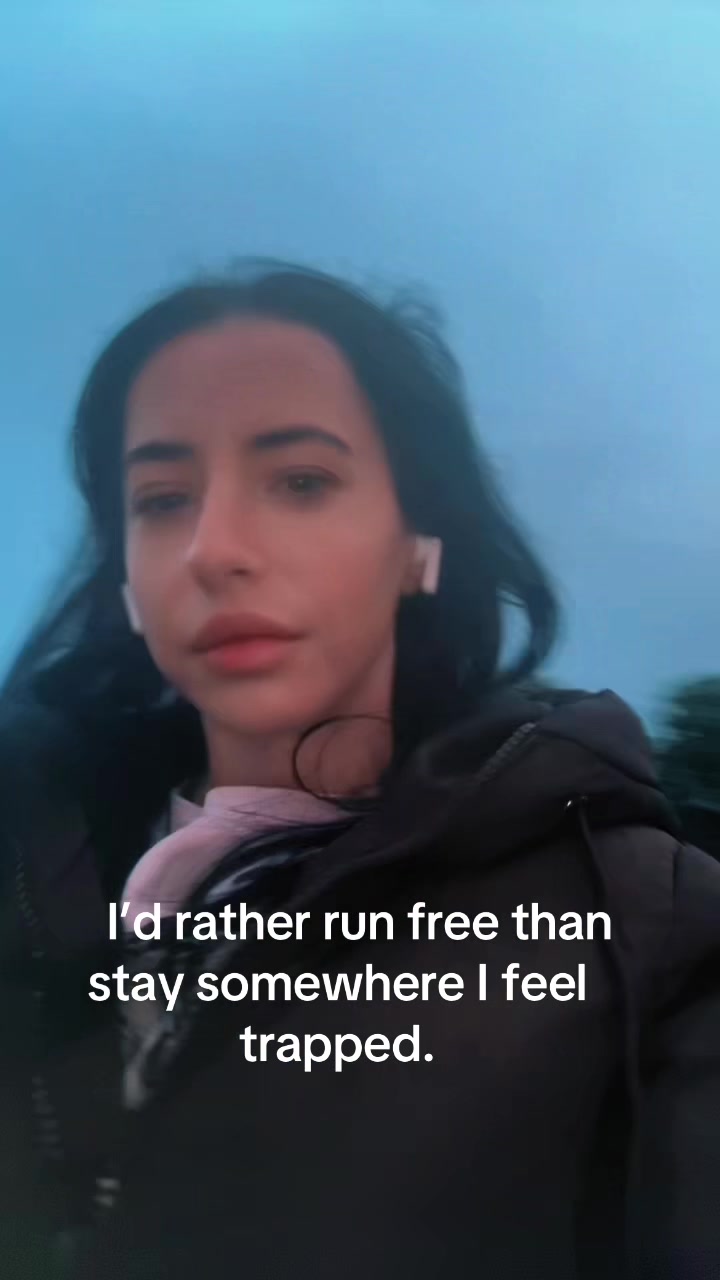 @333🦋☮️❤️💛💚
